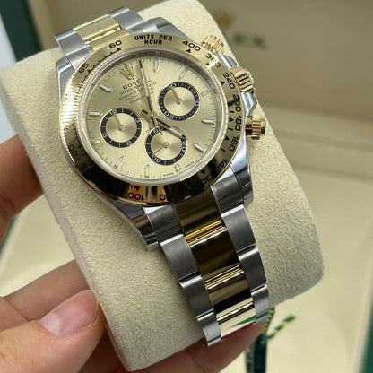 Rolex Cosmograph Daytona 126503 Champagne 2025
