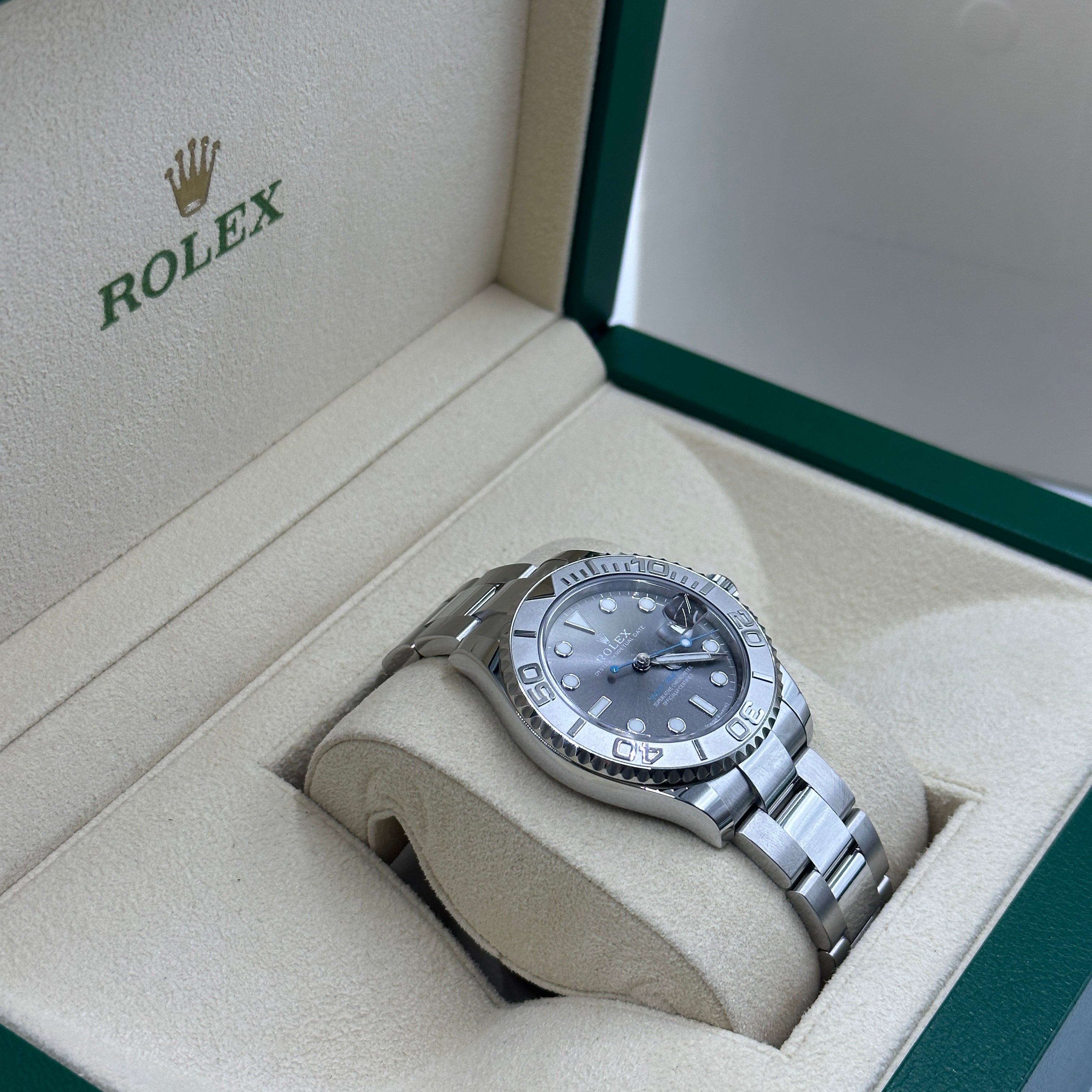 ROLEX Yacht-Master 37 268622 GREY