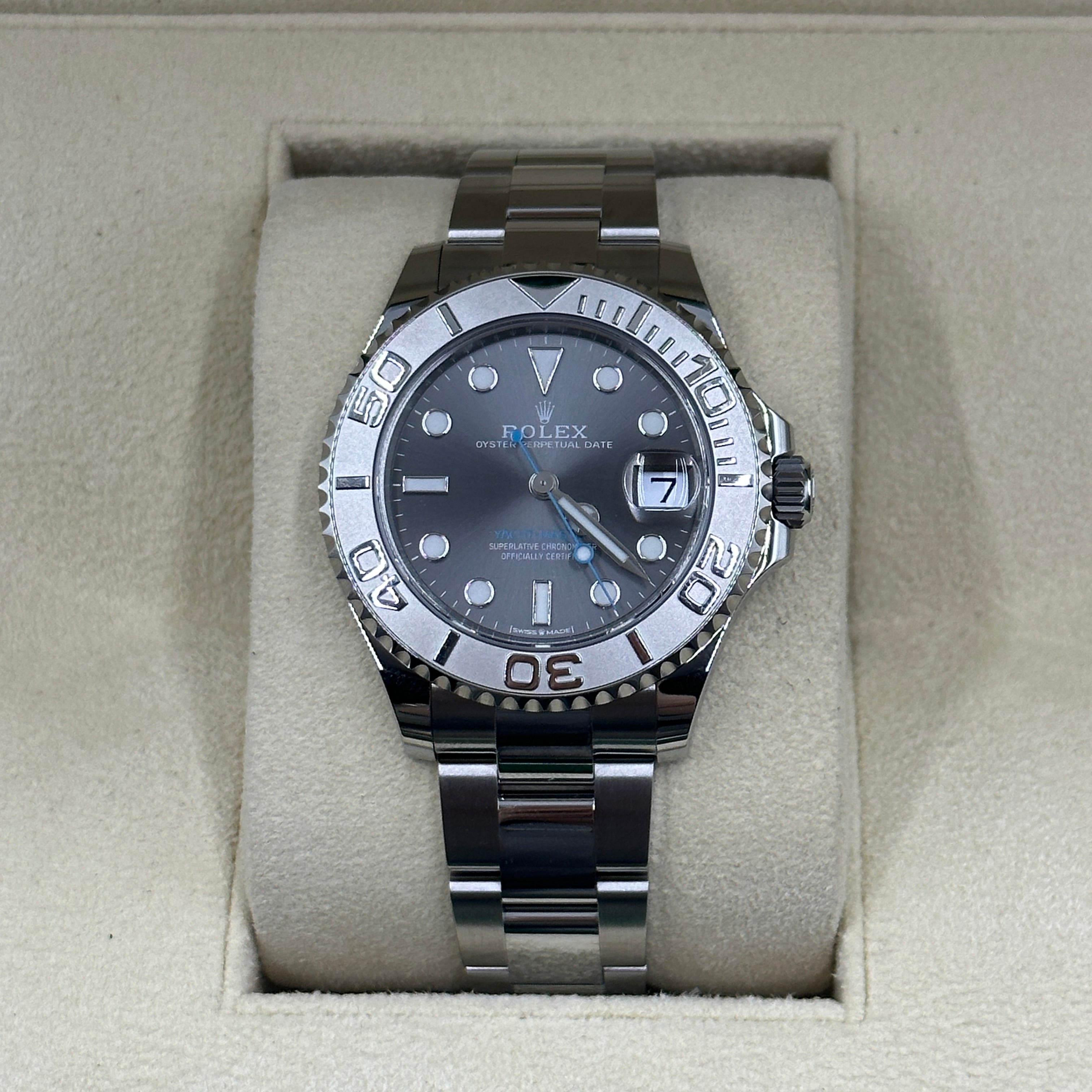 ROLEX Yacht-Master 37 268622 GREY