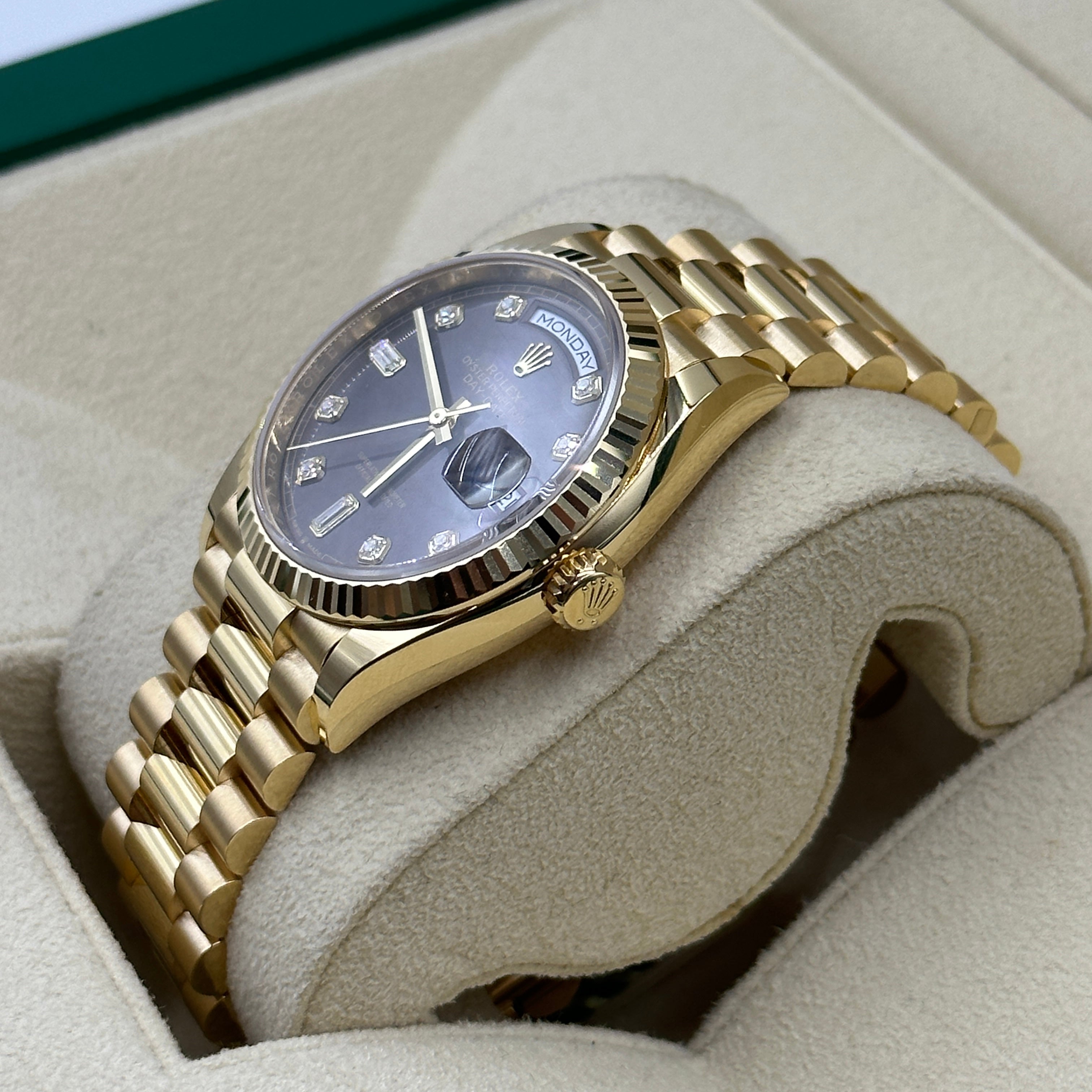 Rolex Day-Date 128238A Grey 2026