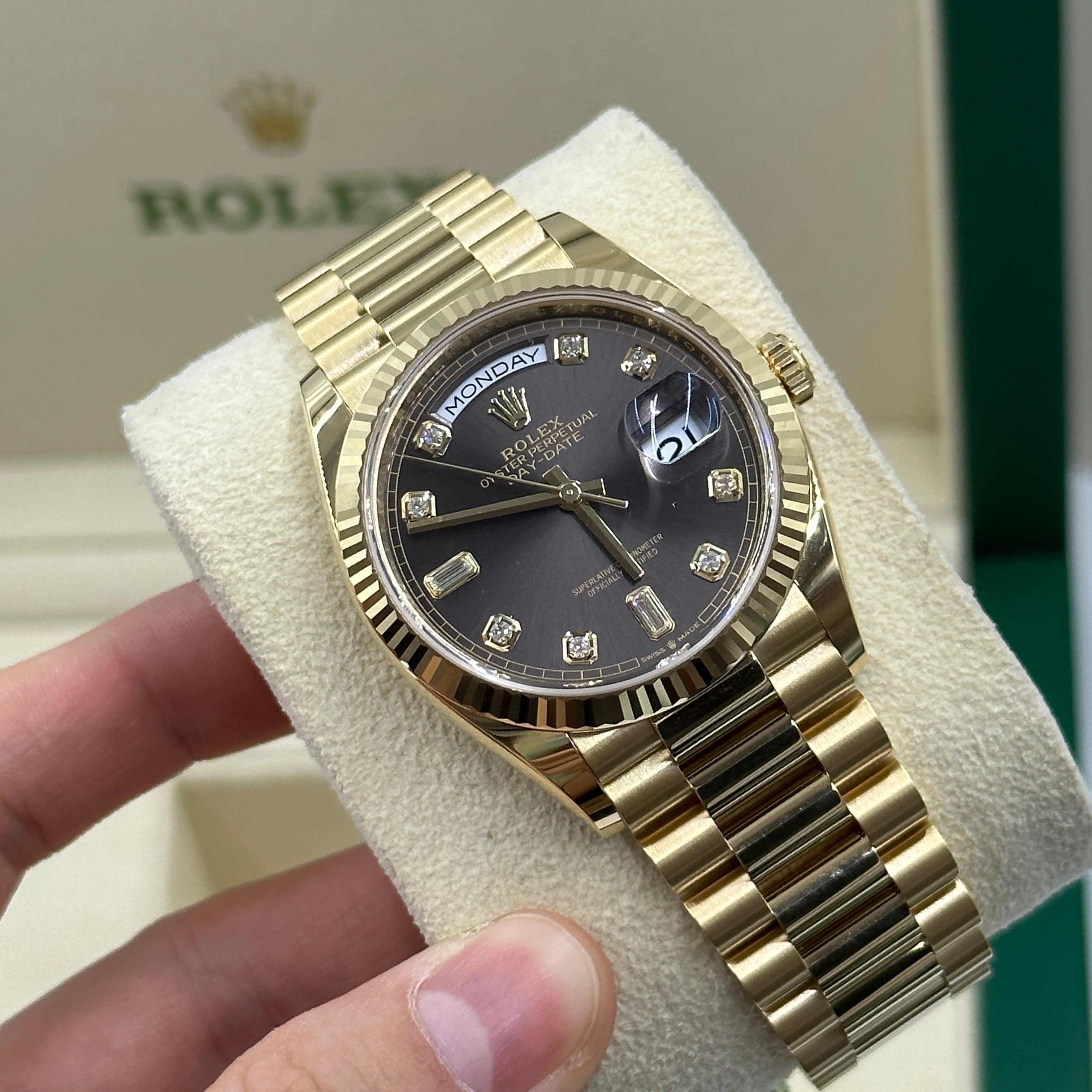 Rolex Day-Date 128238A Grey 2026
