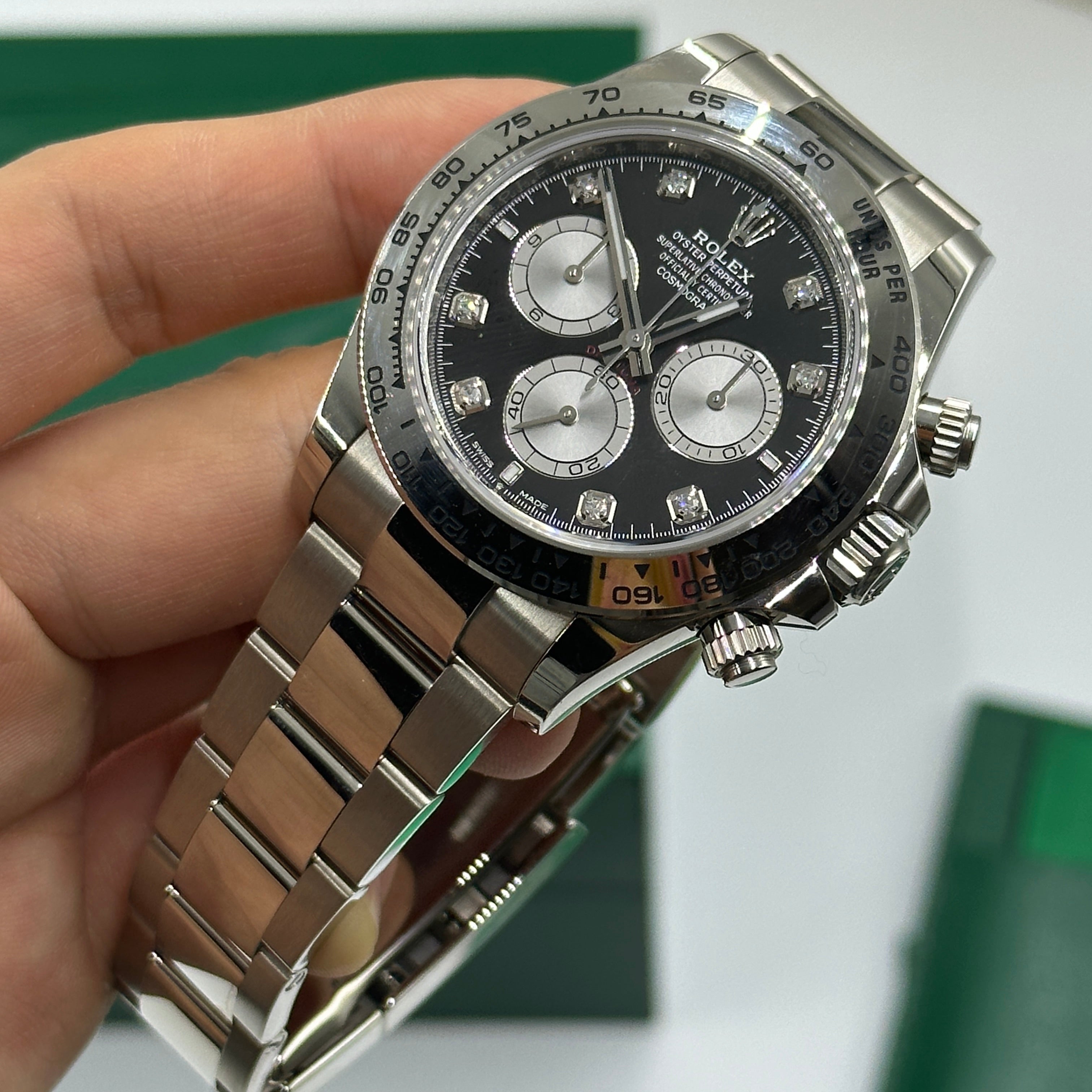 Rolex Cosmograph Daytona 126509 Bright black and steel set with diamonds