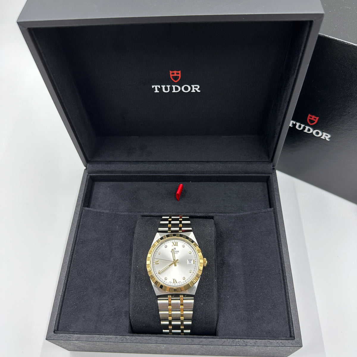 Tudor Royal M28503-0002 2026