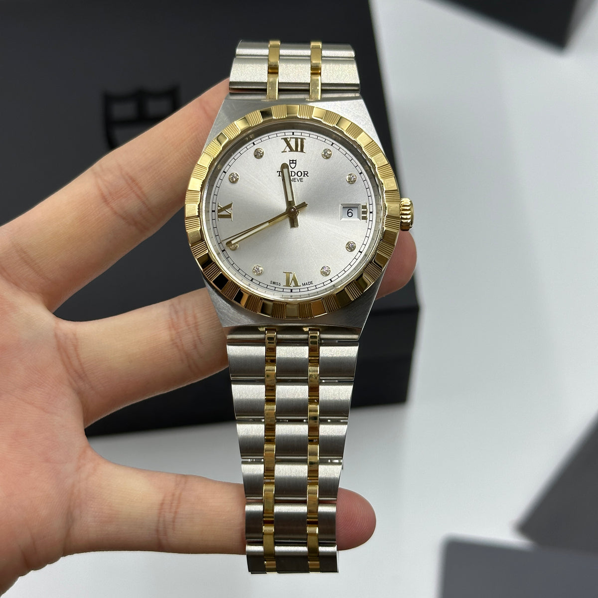 Tudor Royal M28503-0002 2026