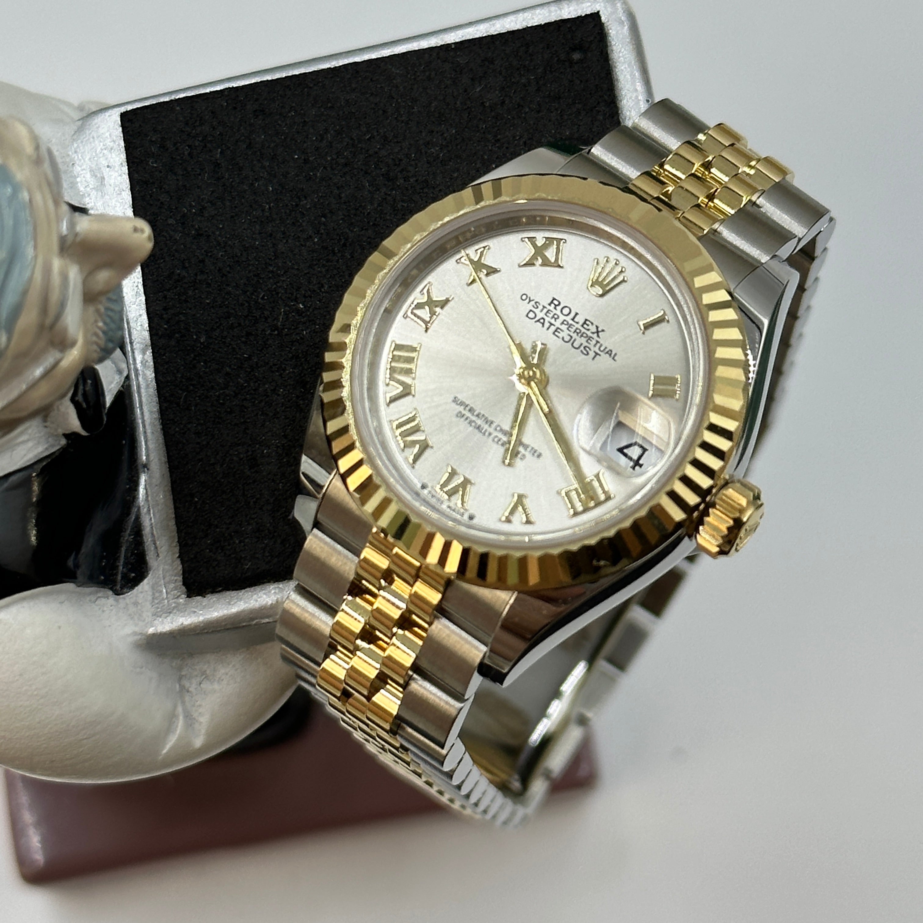 Rolex Lady-Datejust 28 279173 Silver Roman Jubilee