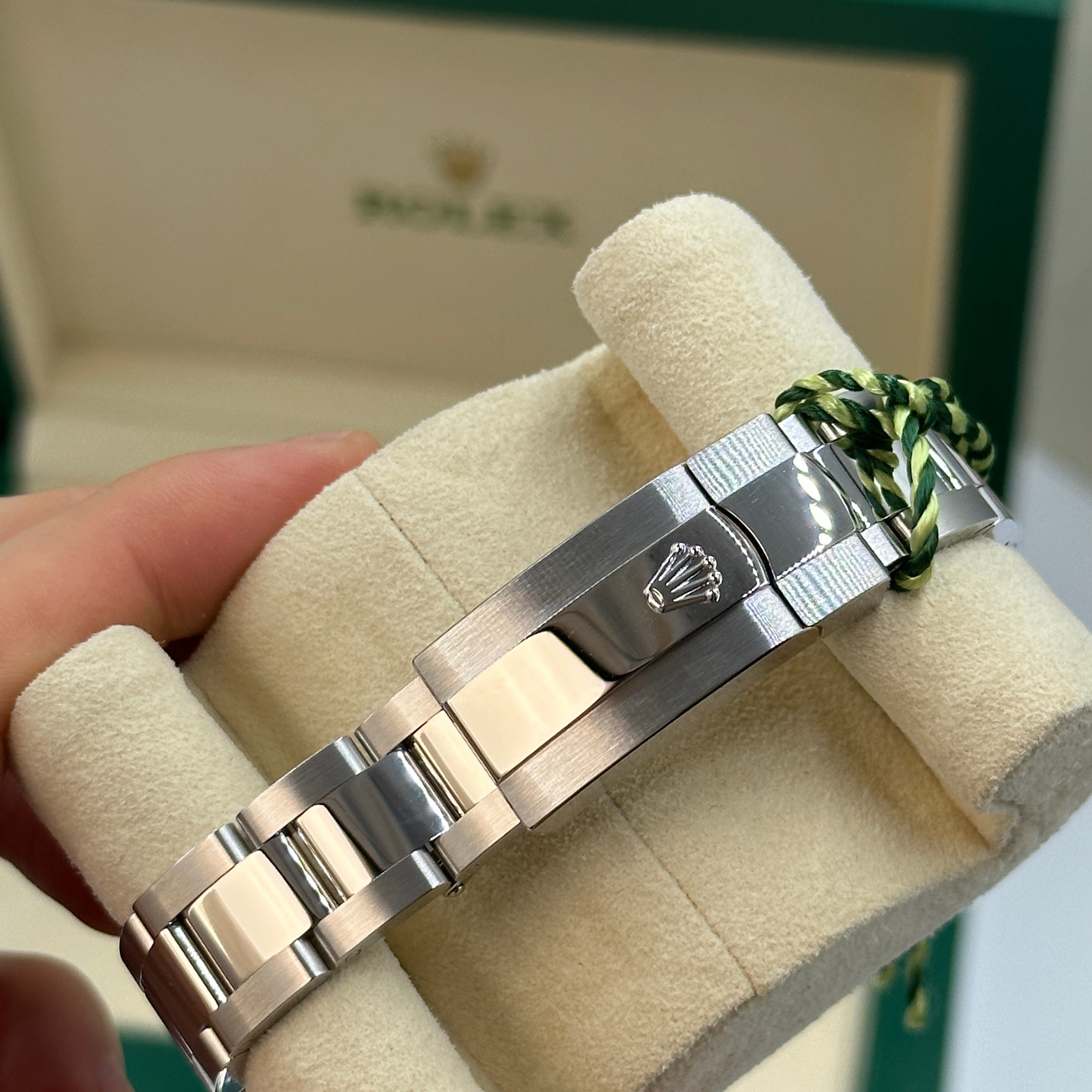 Rolex Datejust 31 278240 Green Index Oyster