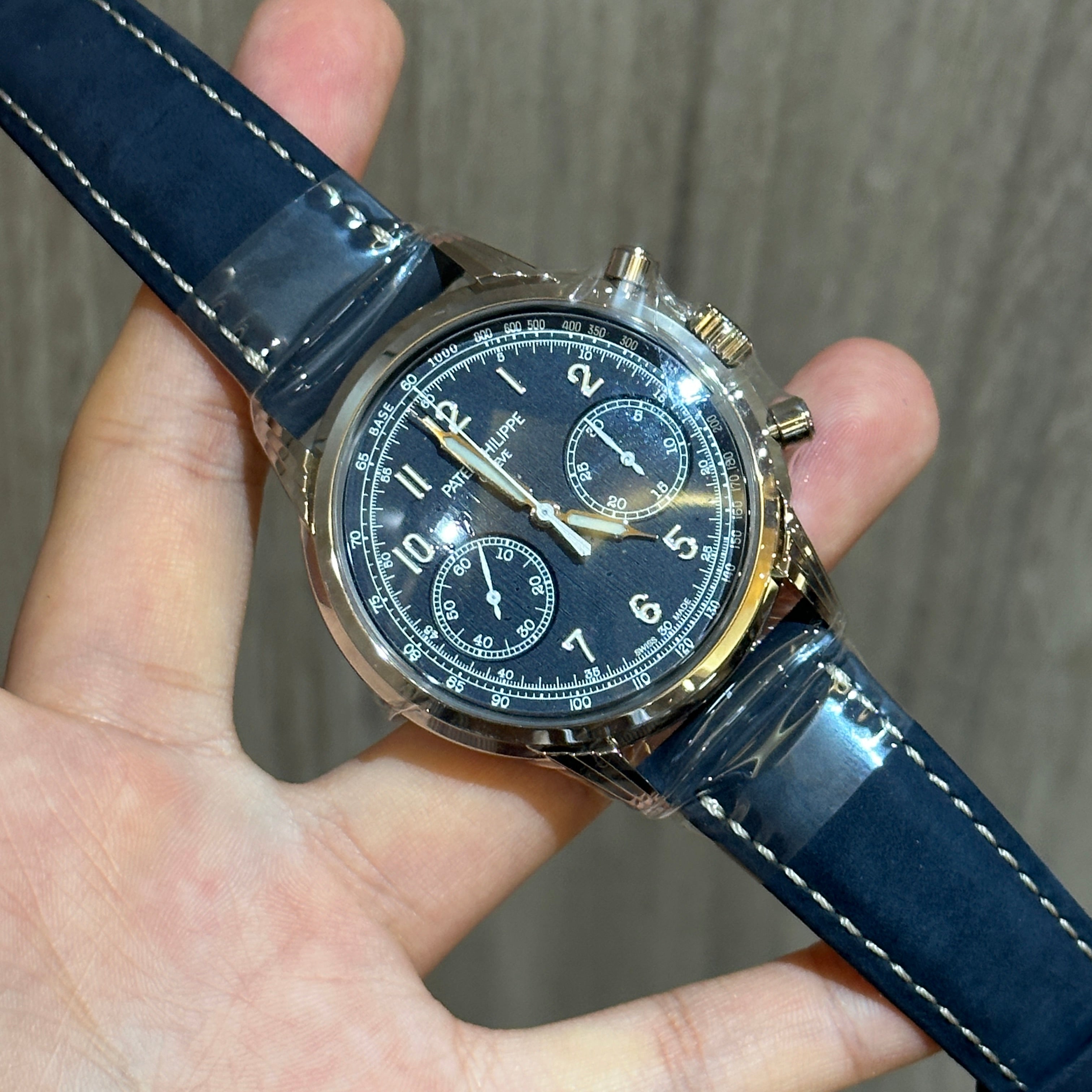 Patek Philippe Complications 5172G-001 2025