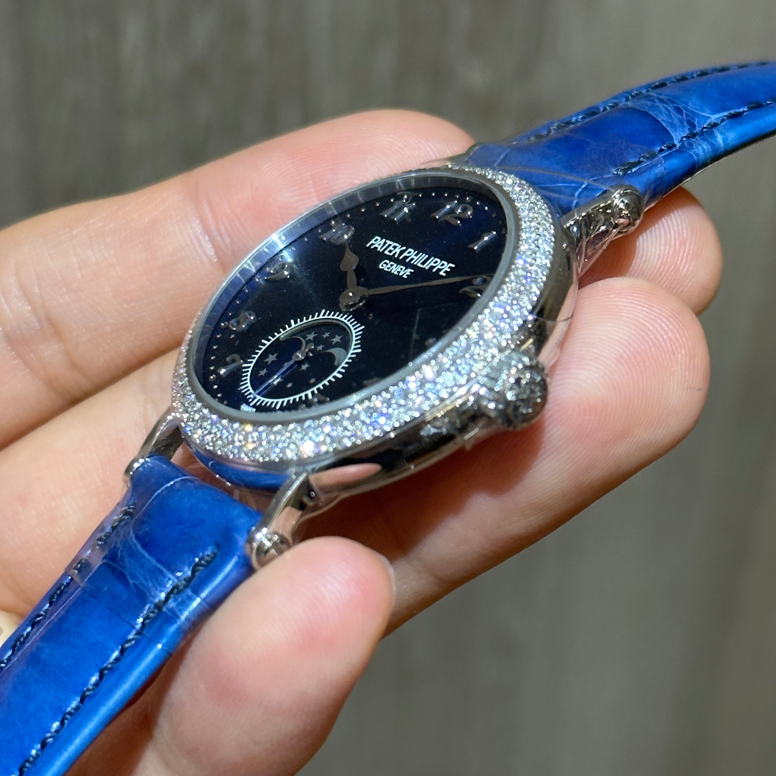 Patek Philippe Complications 7121/200G-001 2026