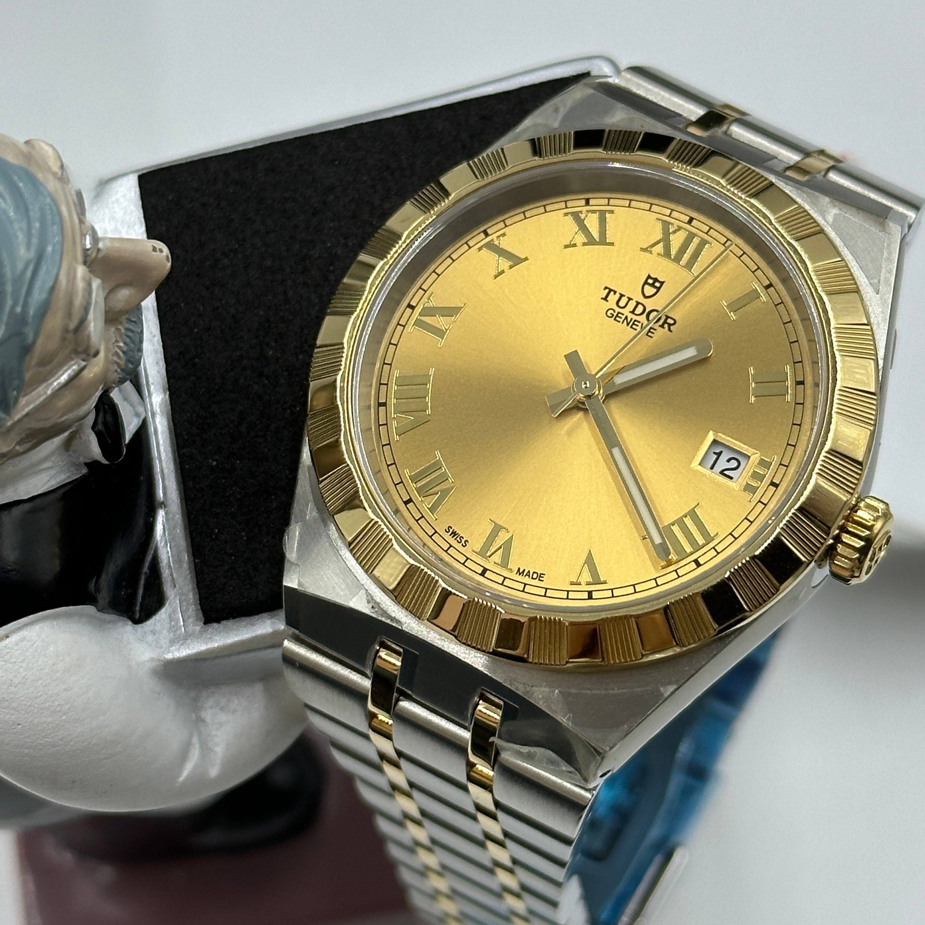 Tudor Royal M28503-0003 2026