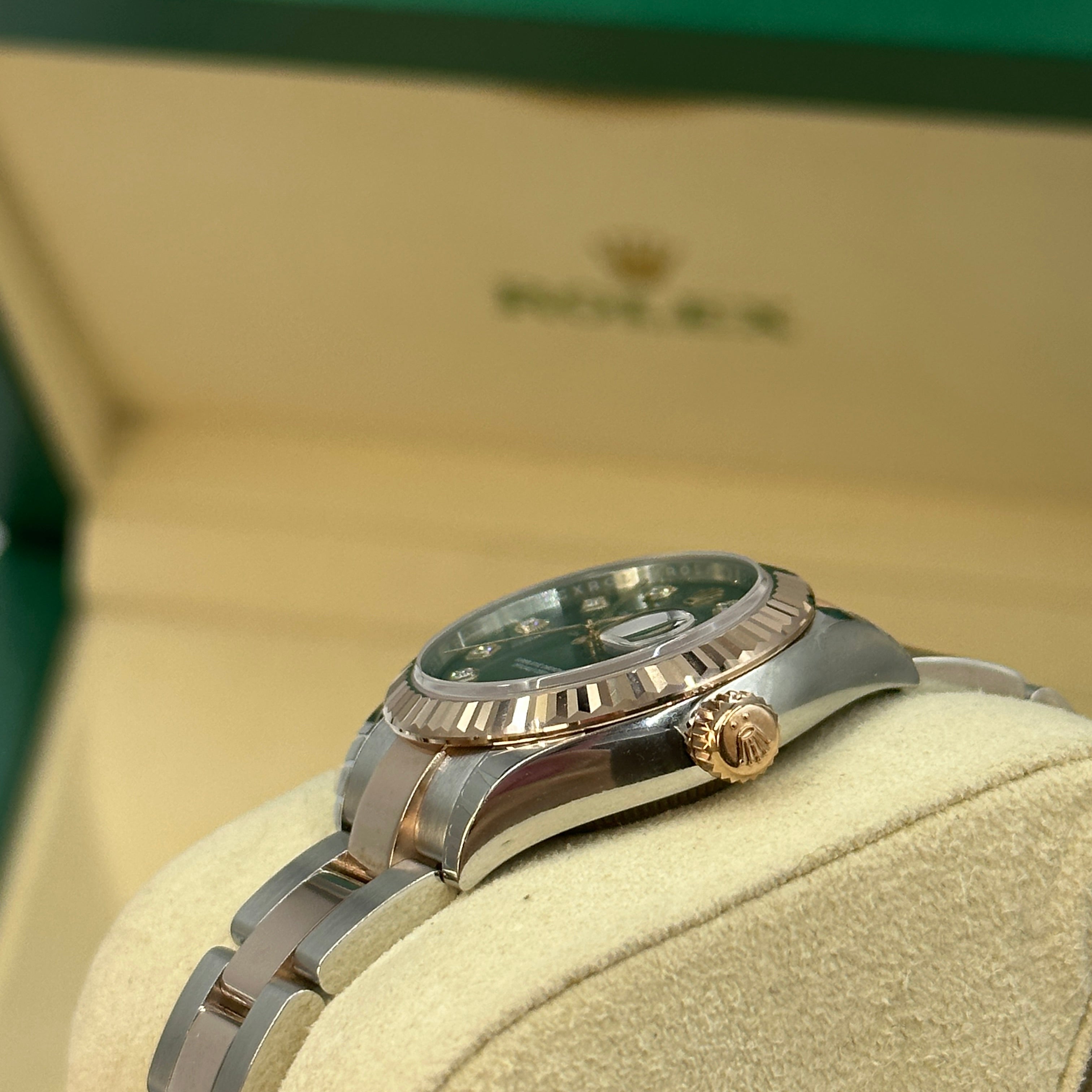 Rolex Lady-Datejust 28 279171G Green Oyster 2025