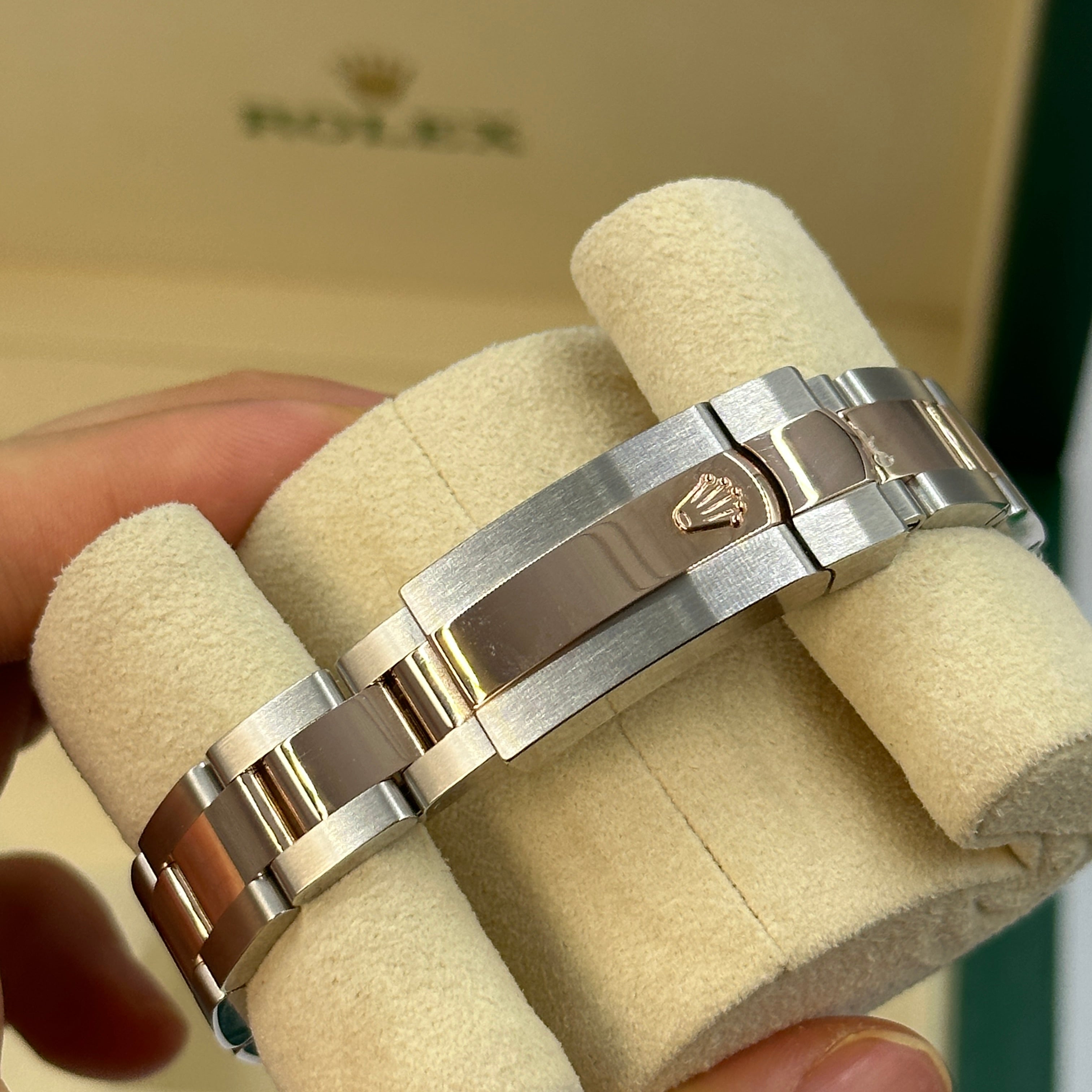 Rolex Lady-Datejust 279171 White Roman Oyster 2025