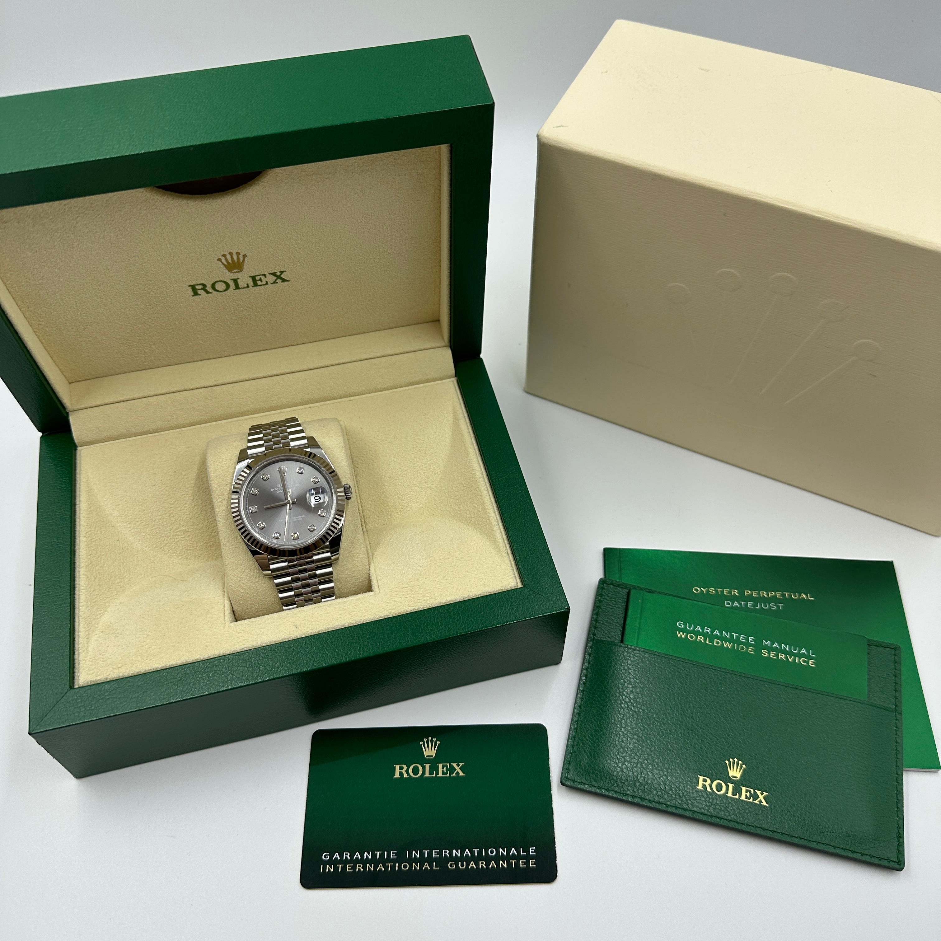 Rolex Datejust 41 126334G Grey Jubilee 2026