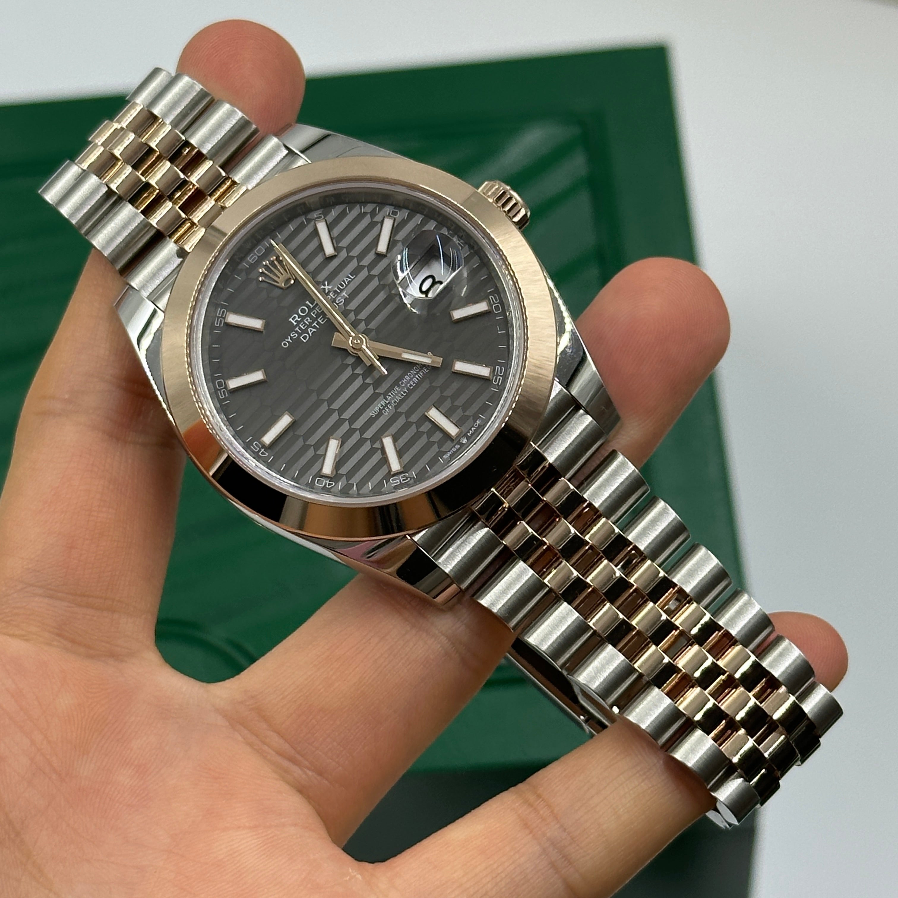 Rolex Datejust 41 126301 Grey Fluted Jubilee 2024