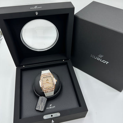 Hublot Spirit Of Big Bang King Gold White Pavé Full 39mm 665.OE.9010.LR.1604 2026