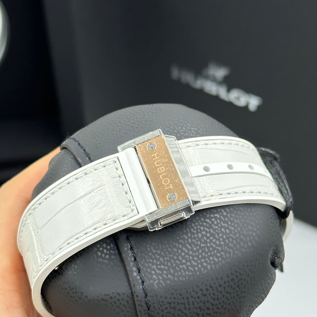 Hublot Spirit Of Big Bang King Gold White Pavé Full 39mm 665.OE.9010.LR.1604 2026