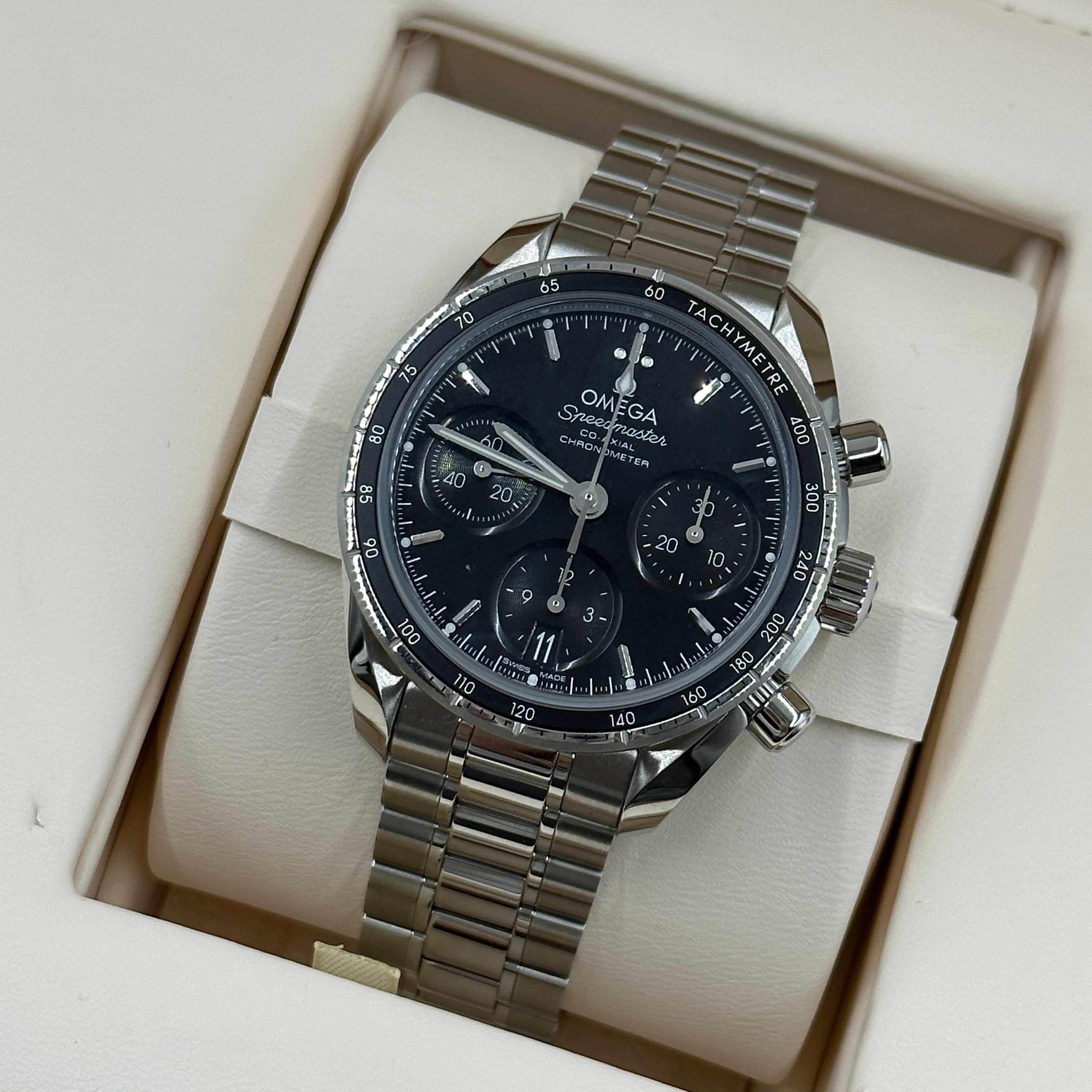 OMEGA Speedmaster  324.30.38.50.01.001