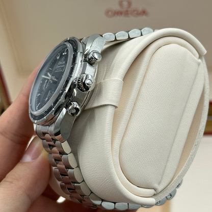 Omega Speedmaster 38 324.30.38.50.01.001