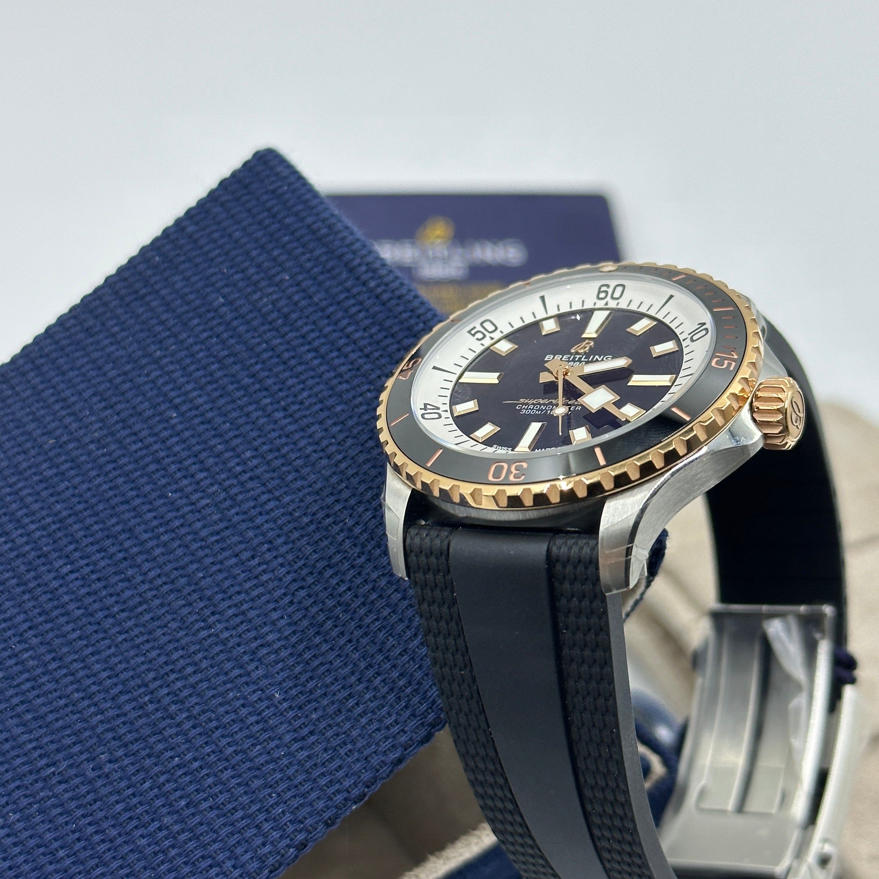 Breitling Superocean Automatic 42  U17375211B1S1