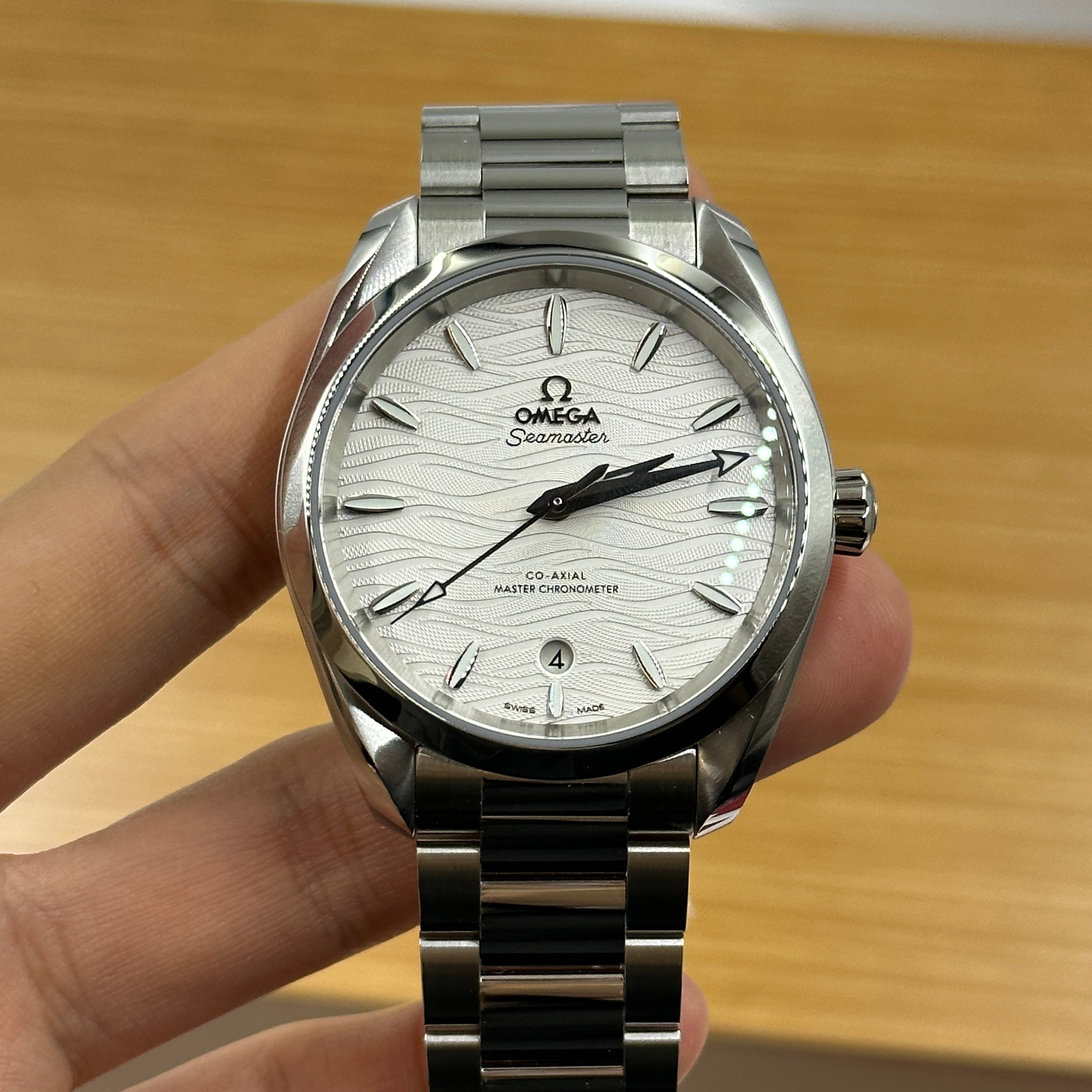 Omega - 220.10.38.20.02.003 Seamaster Aqua Terra 150M Master Chronometer 38