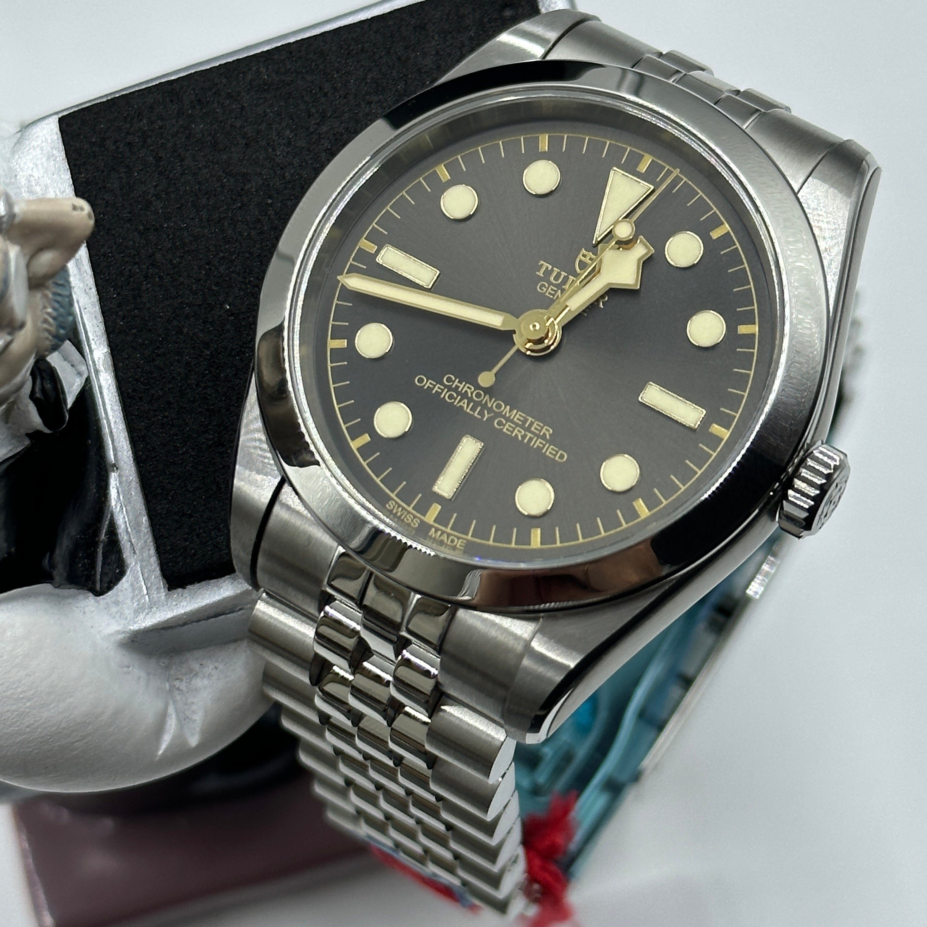 Tudor Black Bay One 36 79640-0001 Black