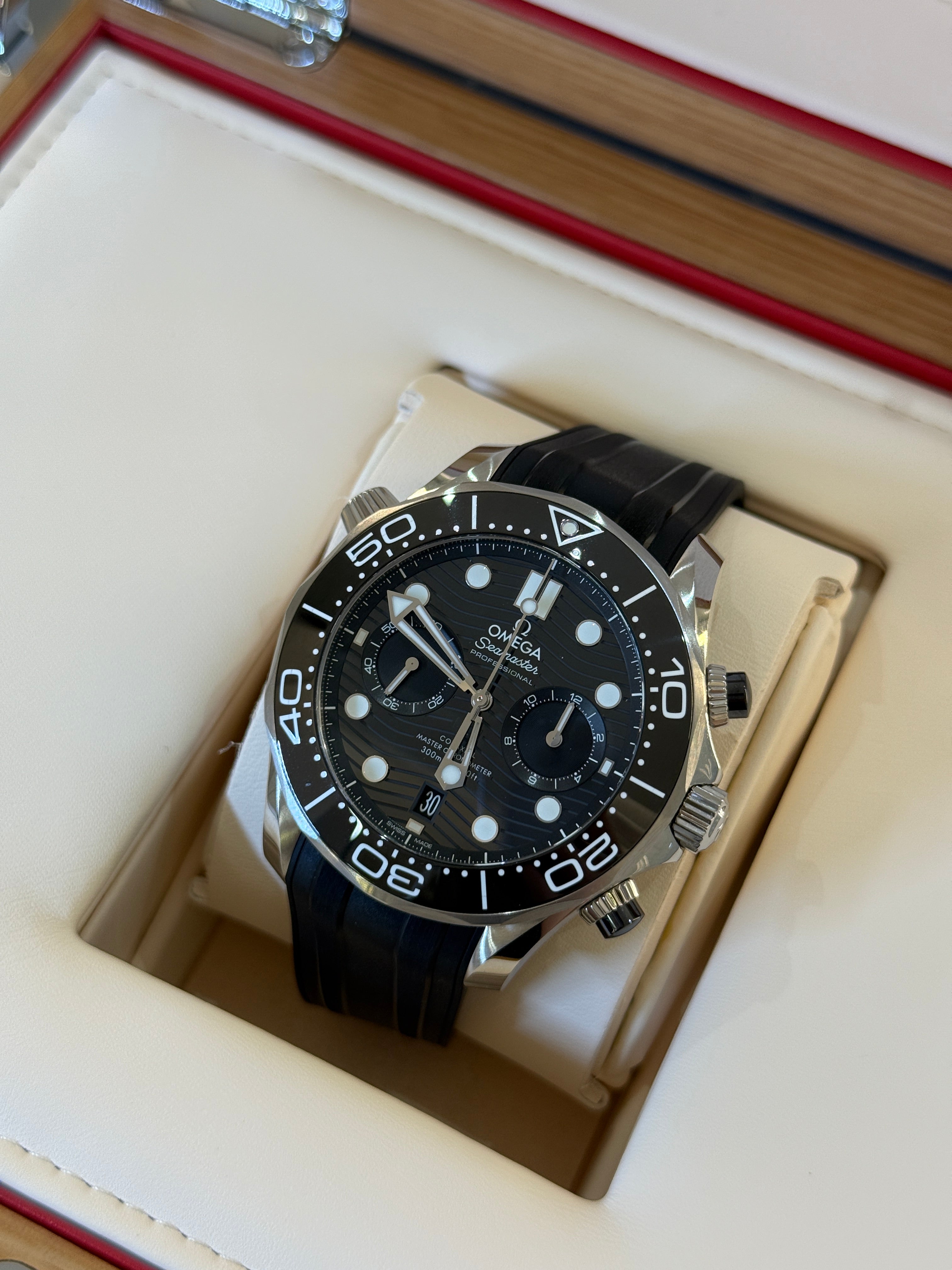 Omega Seamaster Diver 300 M Chronograph 210.32.44.51.01.001