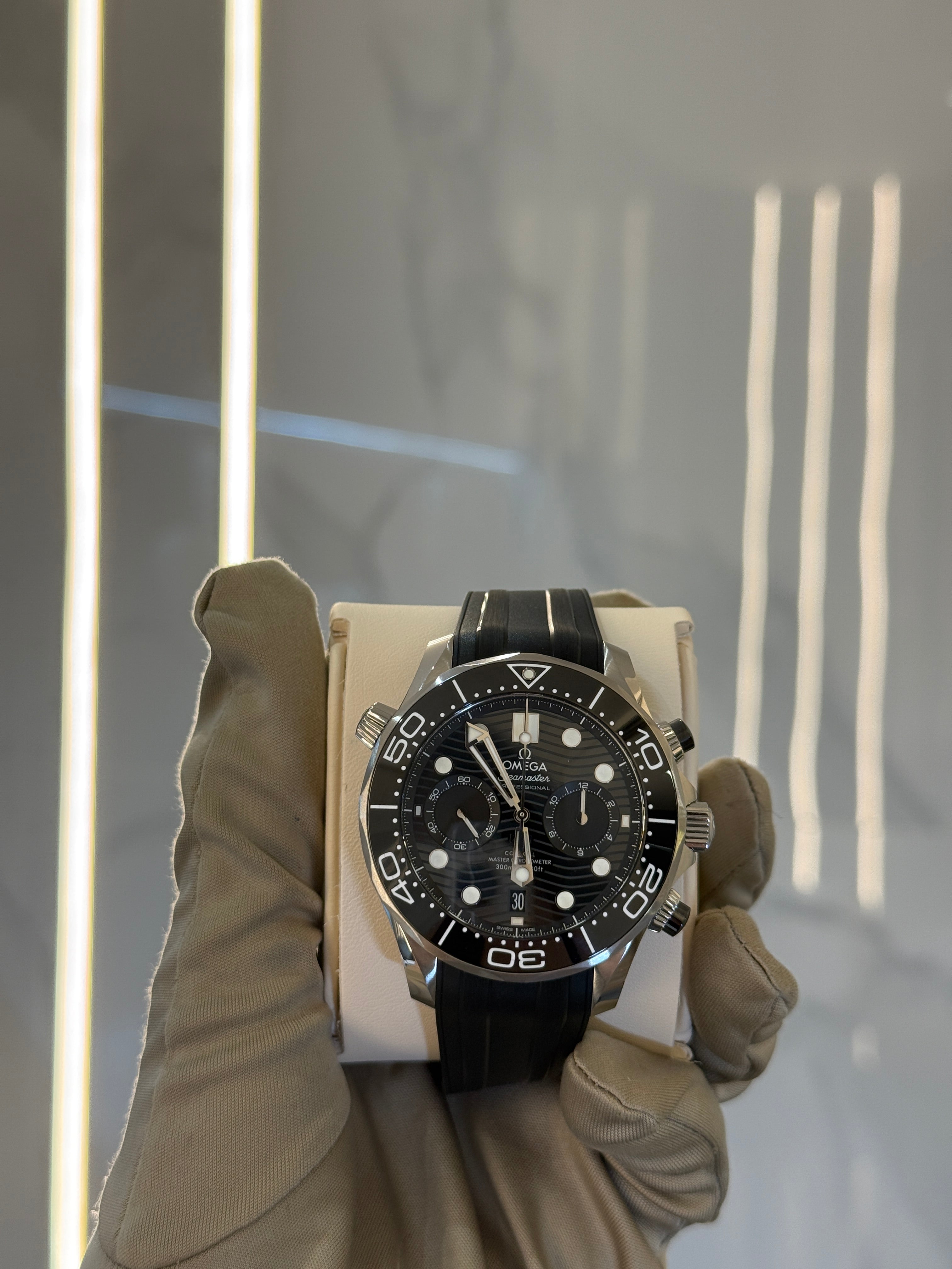 Omega Seamaster Diver 300 M Chronograph 210.32.44.51.01.001