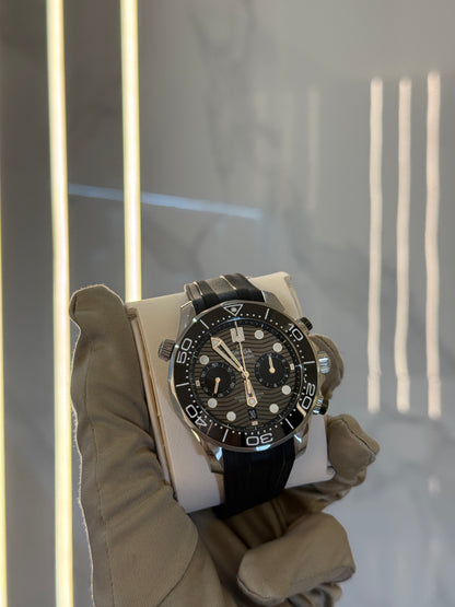 Omega Seamaster Diver 300 M Chronograph 210.32.44.51.01.001