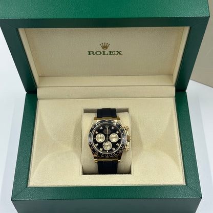 Rolex Cosmograph Daytona 126518 Bright black and golden set with diamonds
