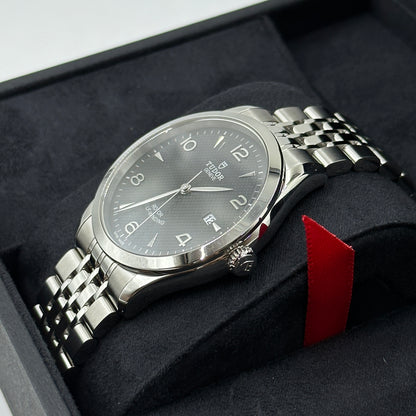 Tudor 1926 41 91650-0002 Black 2025