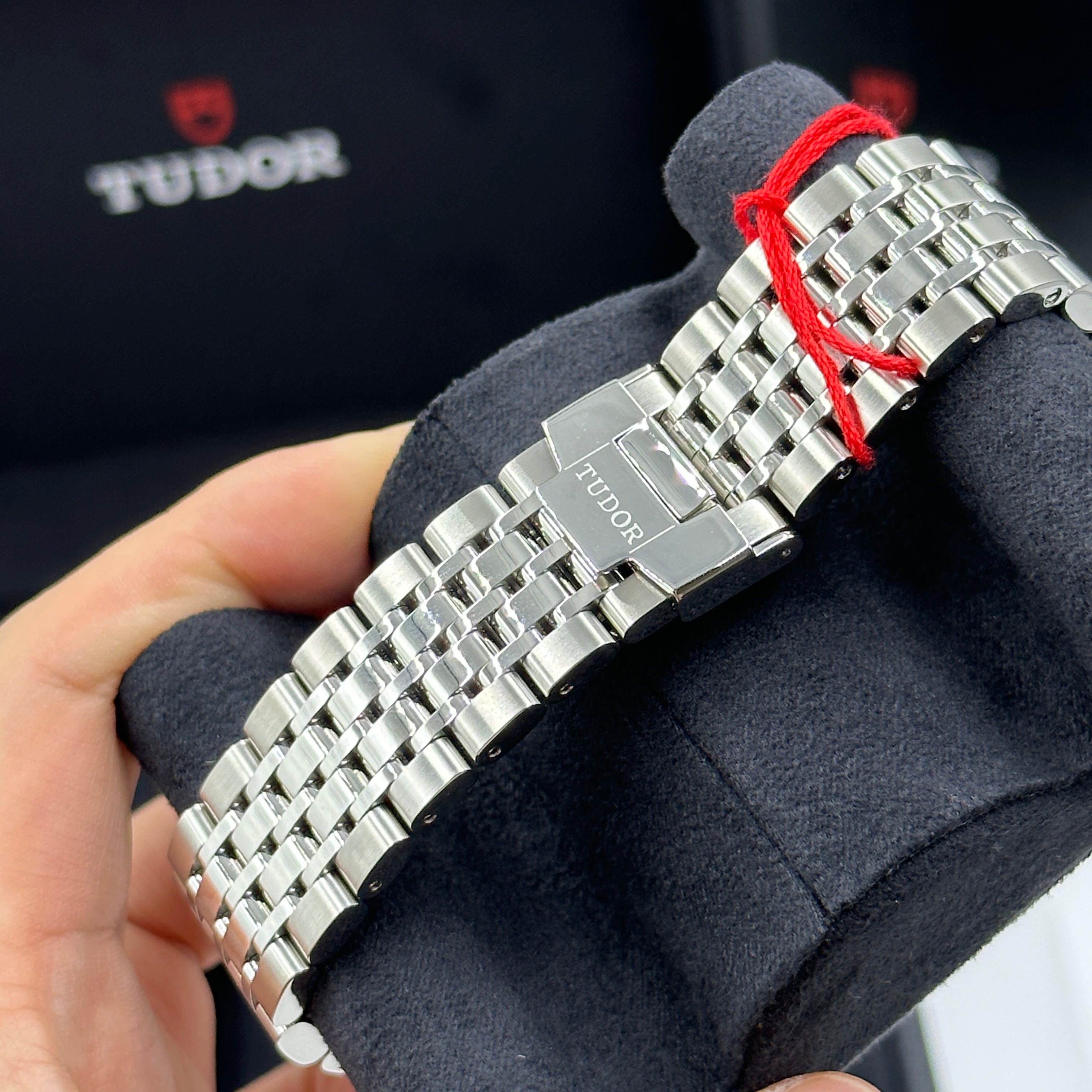 Tudor 1926 41 91650-0002 Black 2025