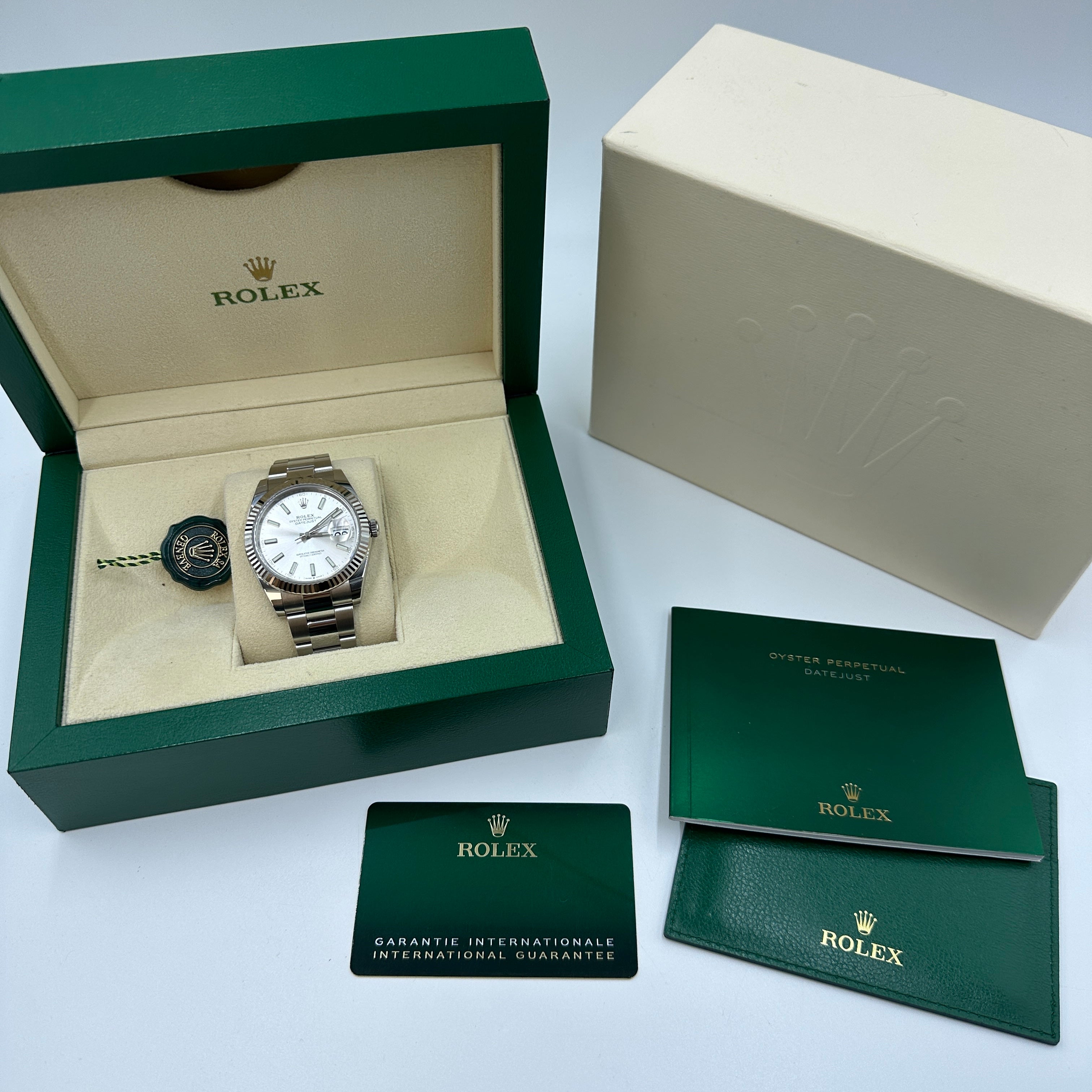 Rolex Datejust 41 126334 Silver Index Jubilee 2025