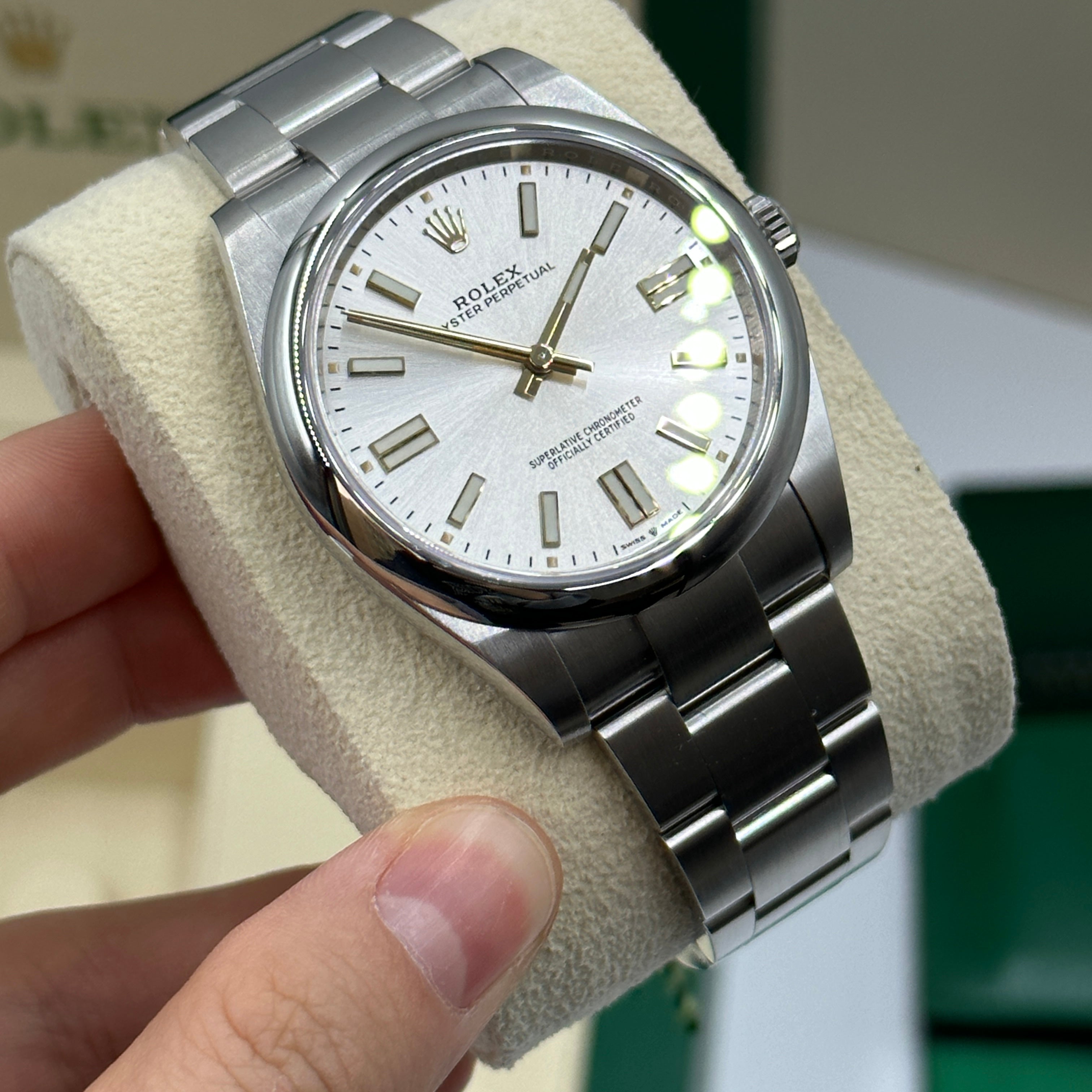 Rolex Oyster Perpetual 41 124300 Silver 2025