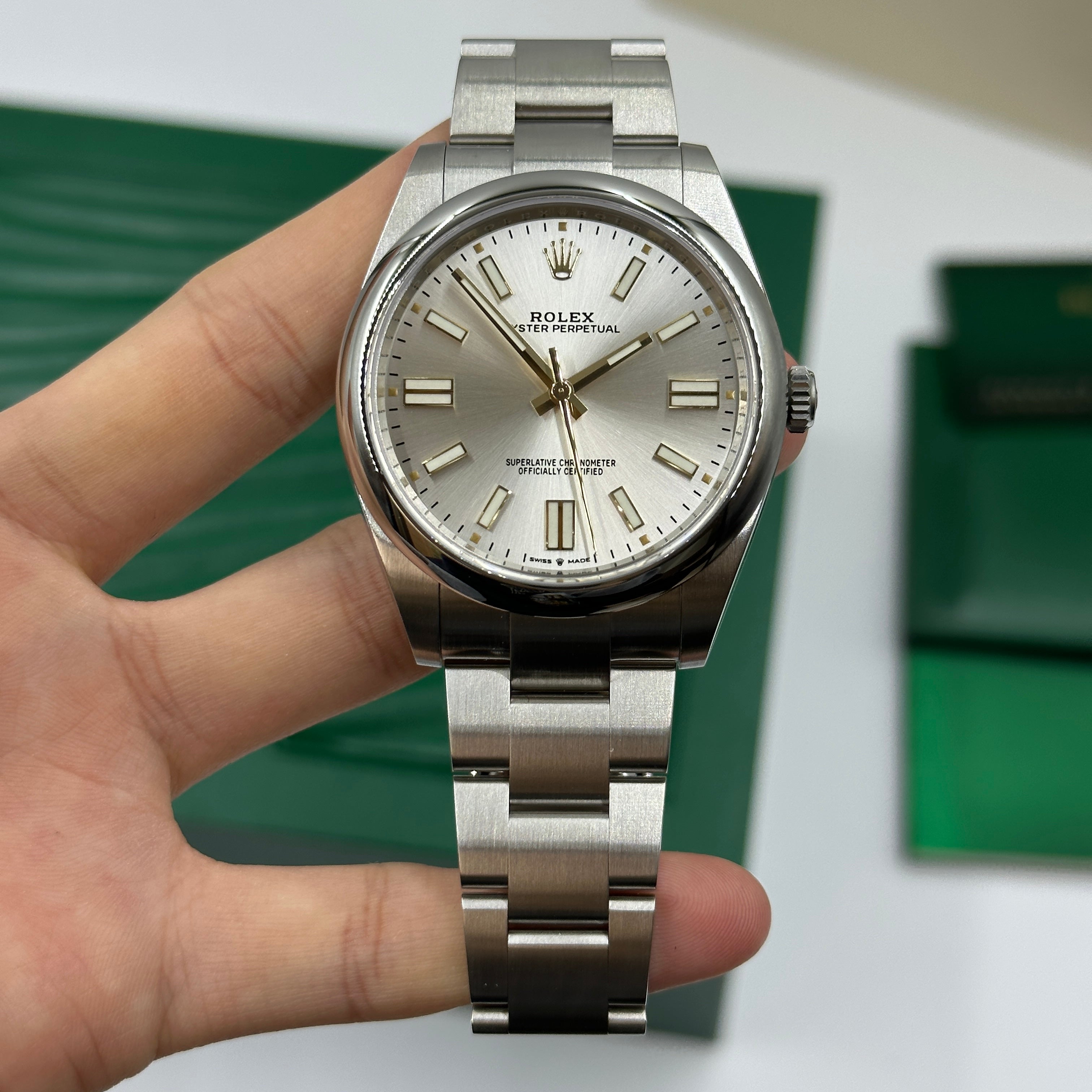 Rolex Oyster Perpetual 41 124300 Silver 2025