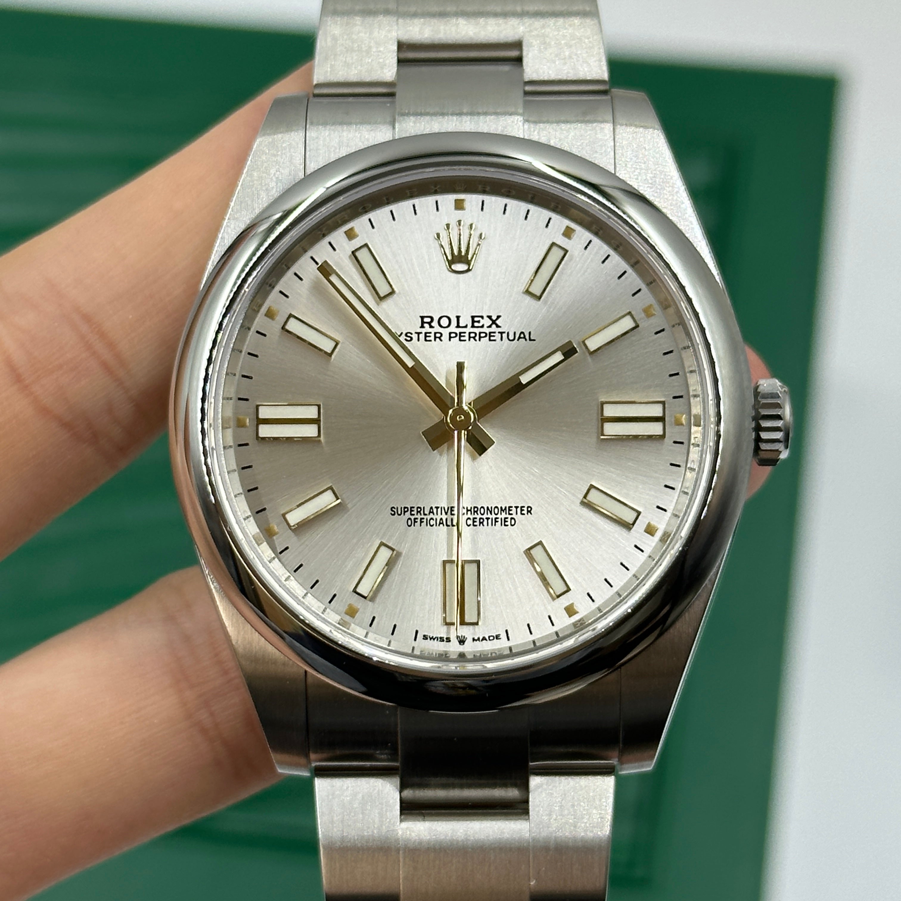 Rolex Oyster Perpetual 41 124300 Silver 2025