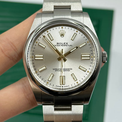 Rolex Oyster Perpetual 41 124300 Silver 2025