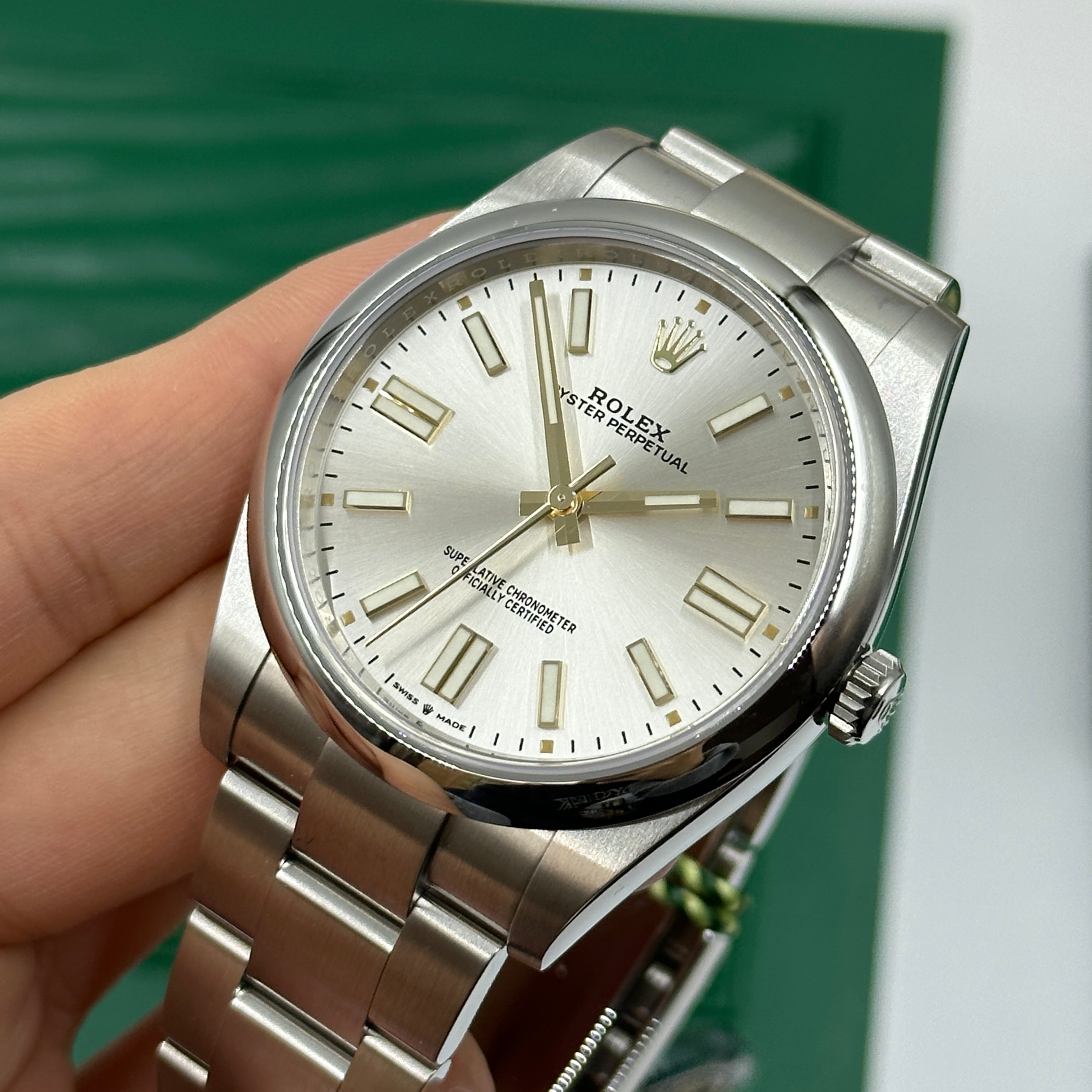 Rolex Oyster Perpetual 41 124300 Silver 2025