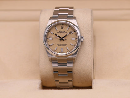 Rolex Oyster Perpetual 36 126000 Beige