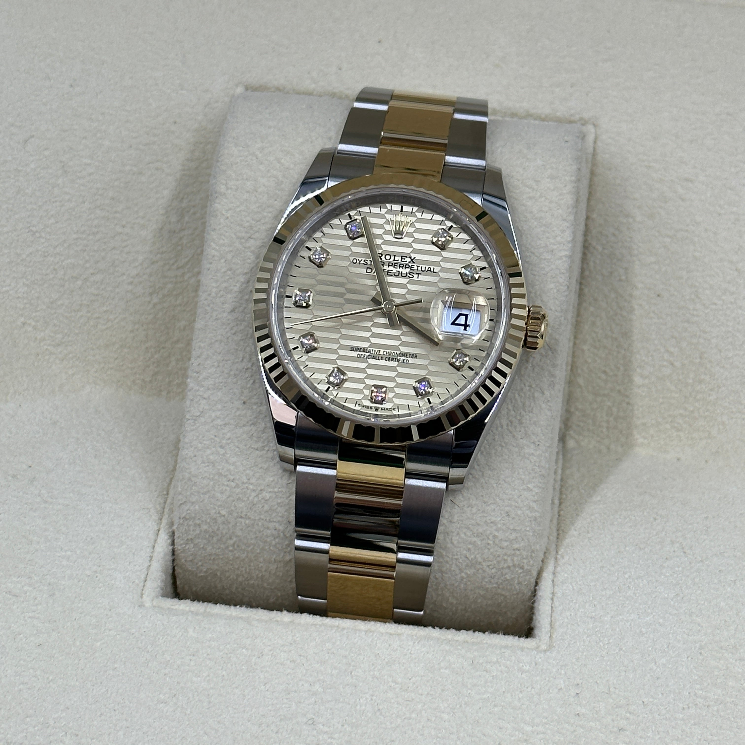 Rolex Datejust 36 126233 Champ Flute Oyster 2024