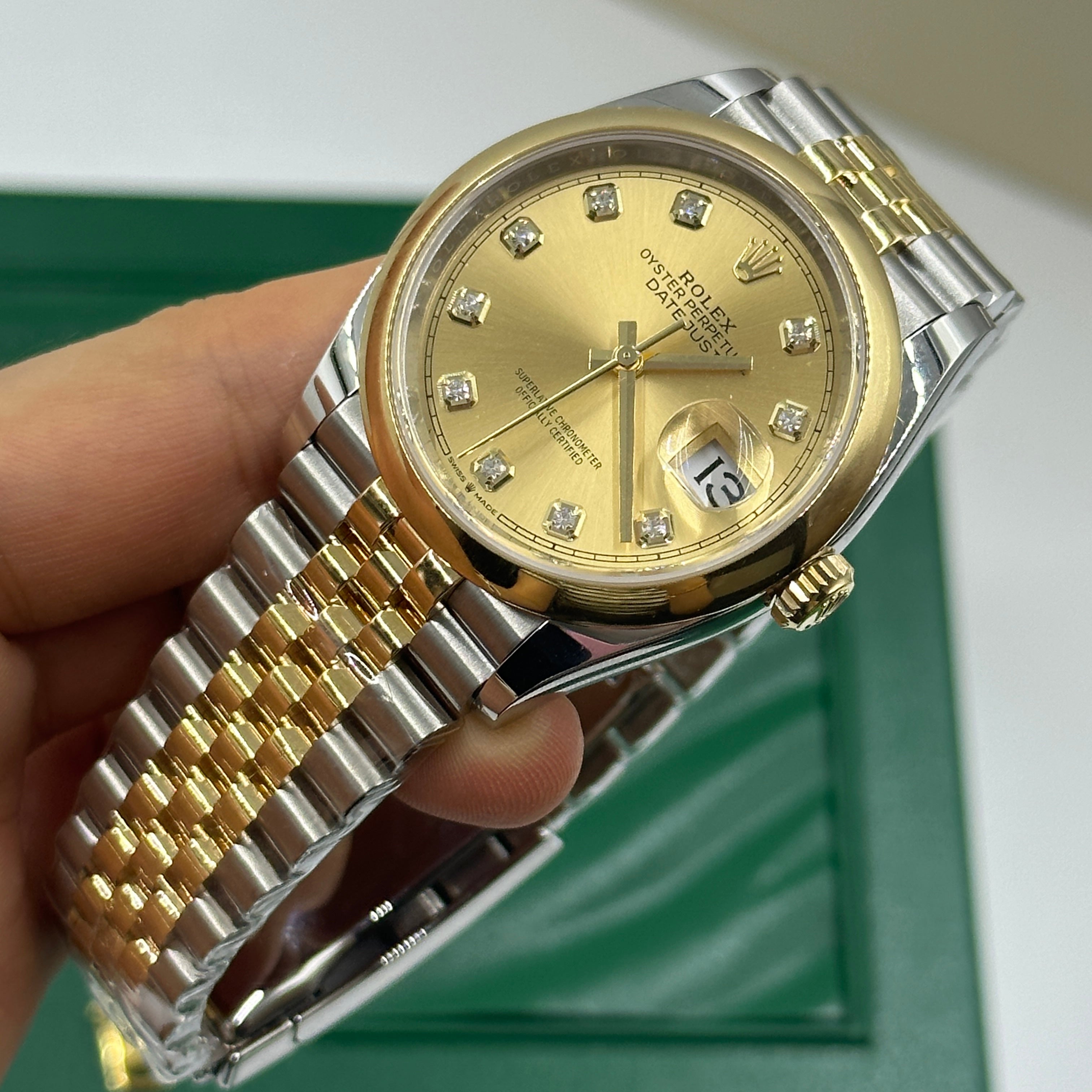 Rolex Datejust 36 126203G Champagne Jubilee 2026