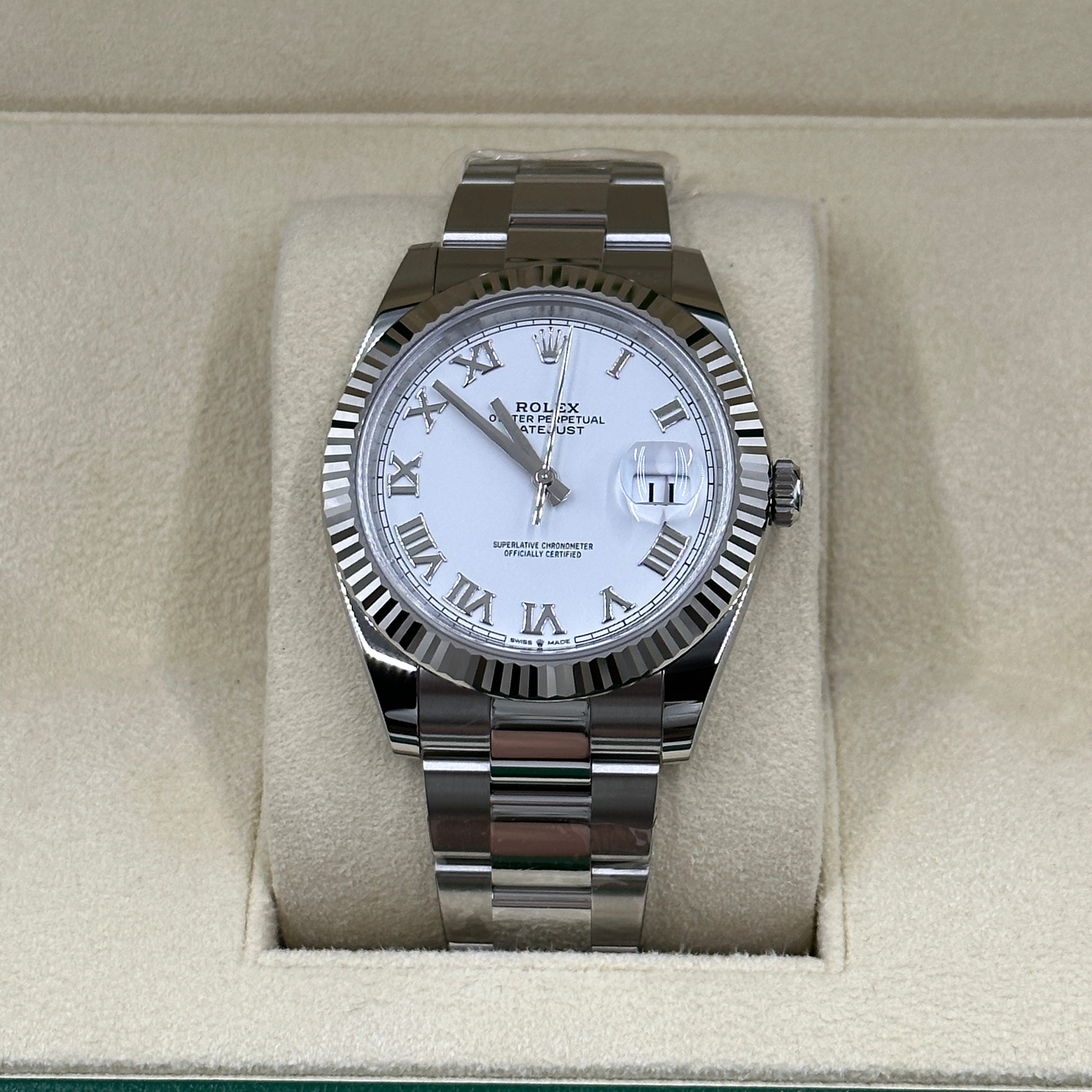 Rolex Datejust 41 126334 White Roman Oyster 2025