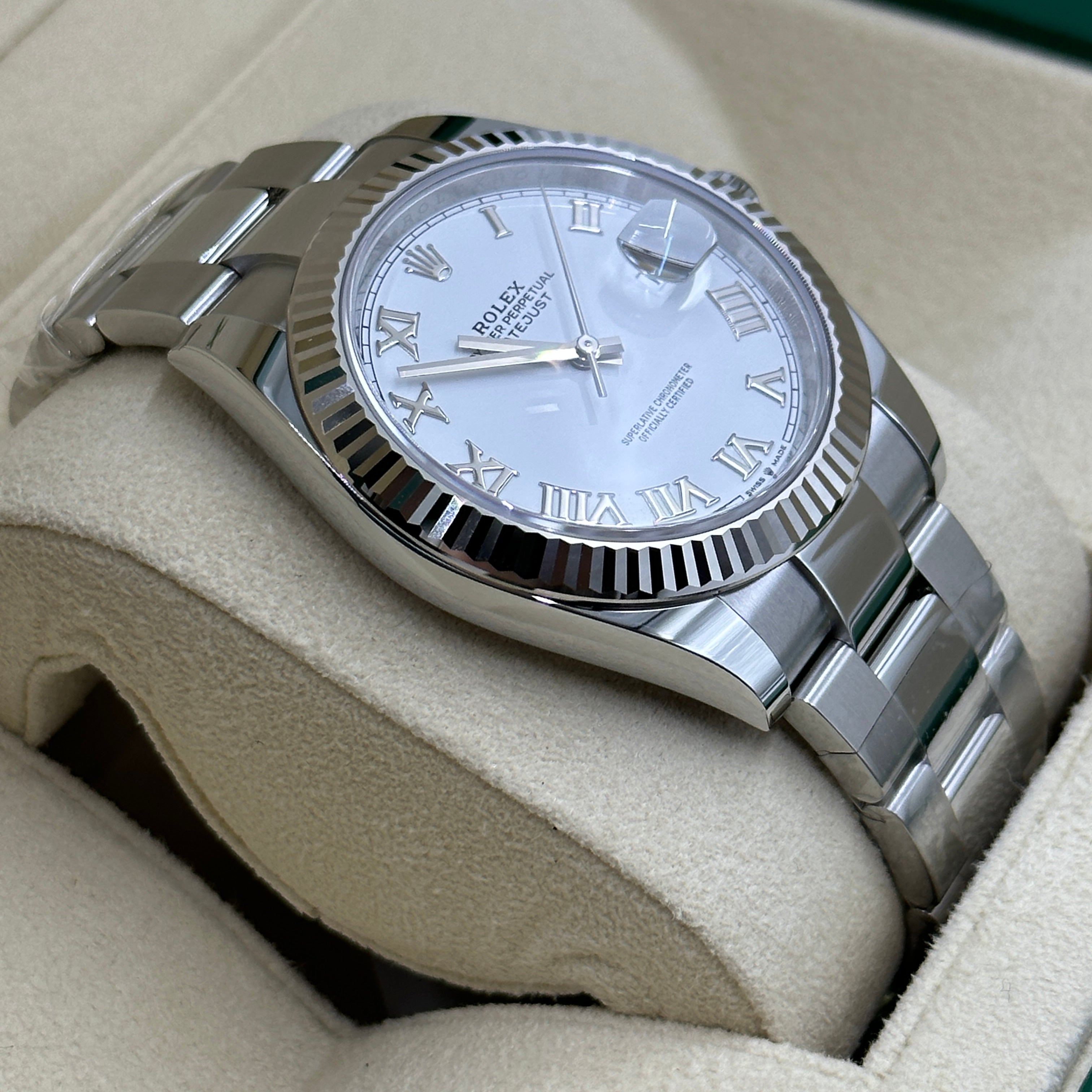 Rolex Datejust 41 126334 White Roman Oyster 2025