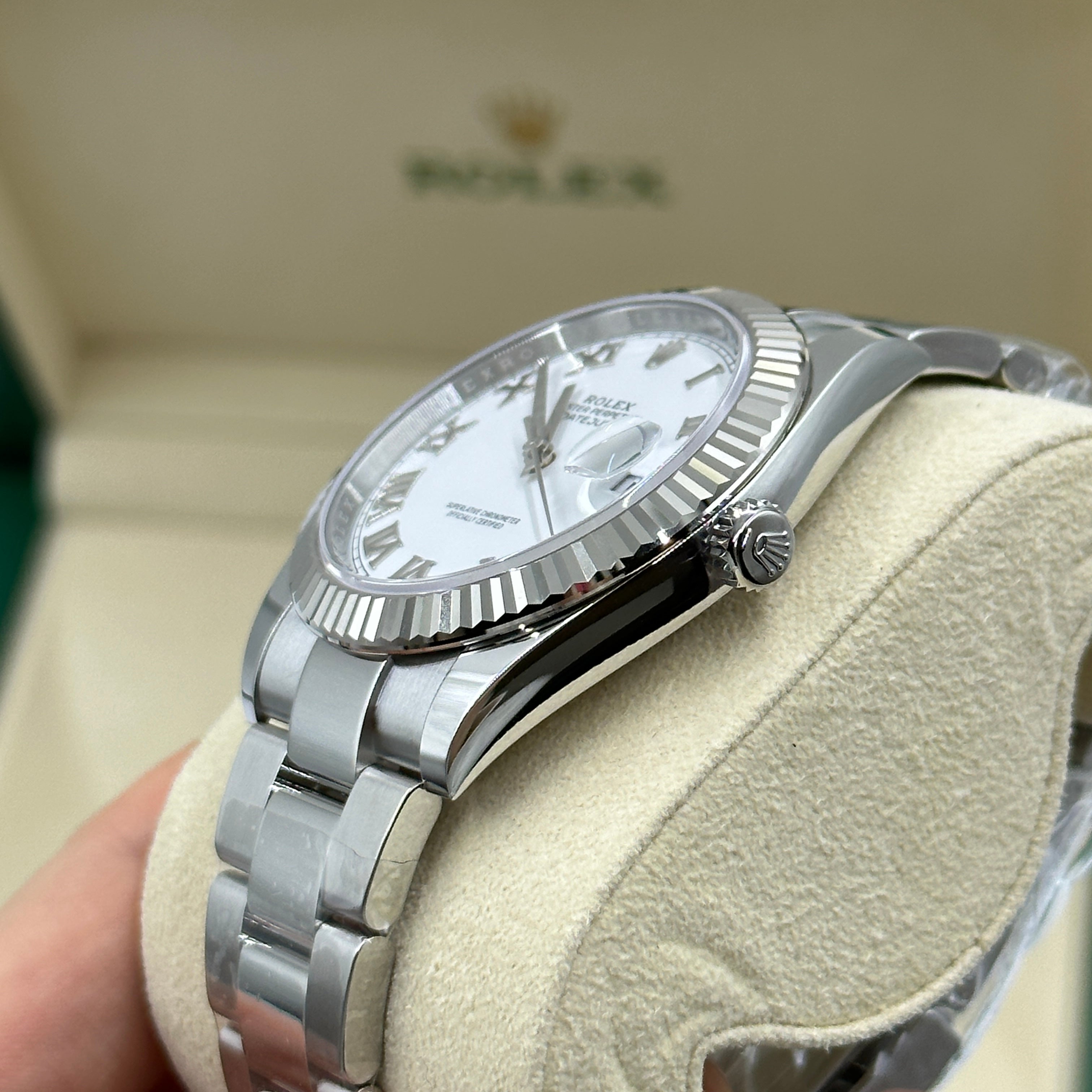 Rolex Datejust 41 126334 White Roman Oyster 2025