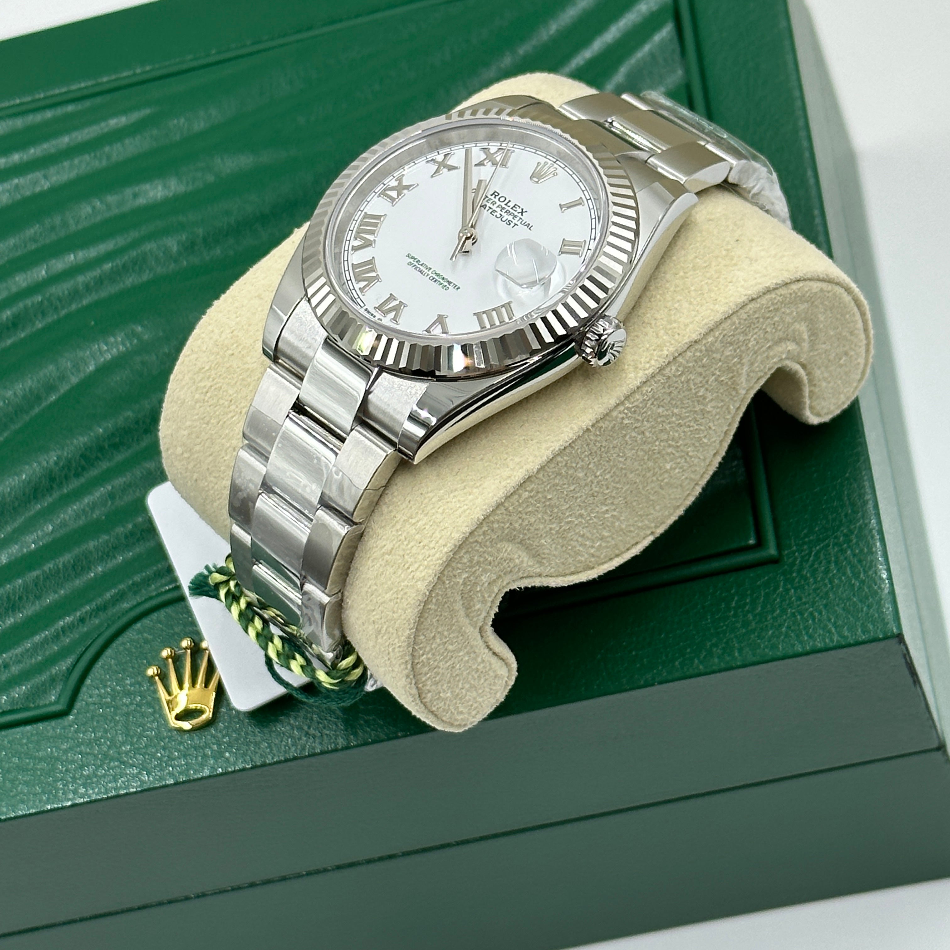 Rolex Datejust 41 126334 White Roman Oyster 2025