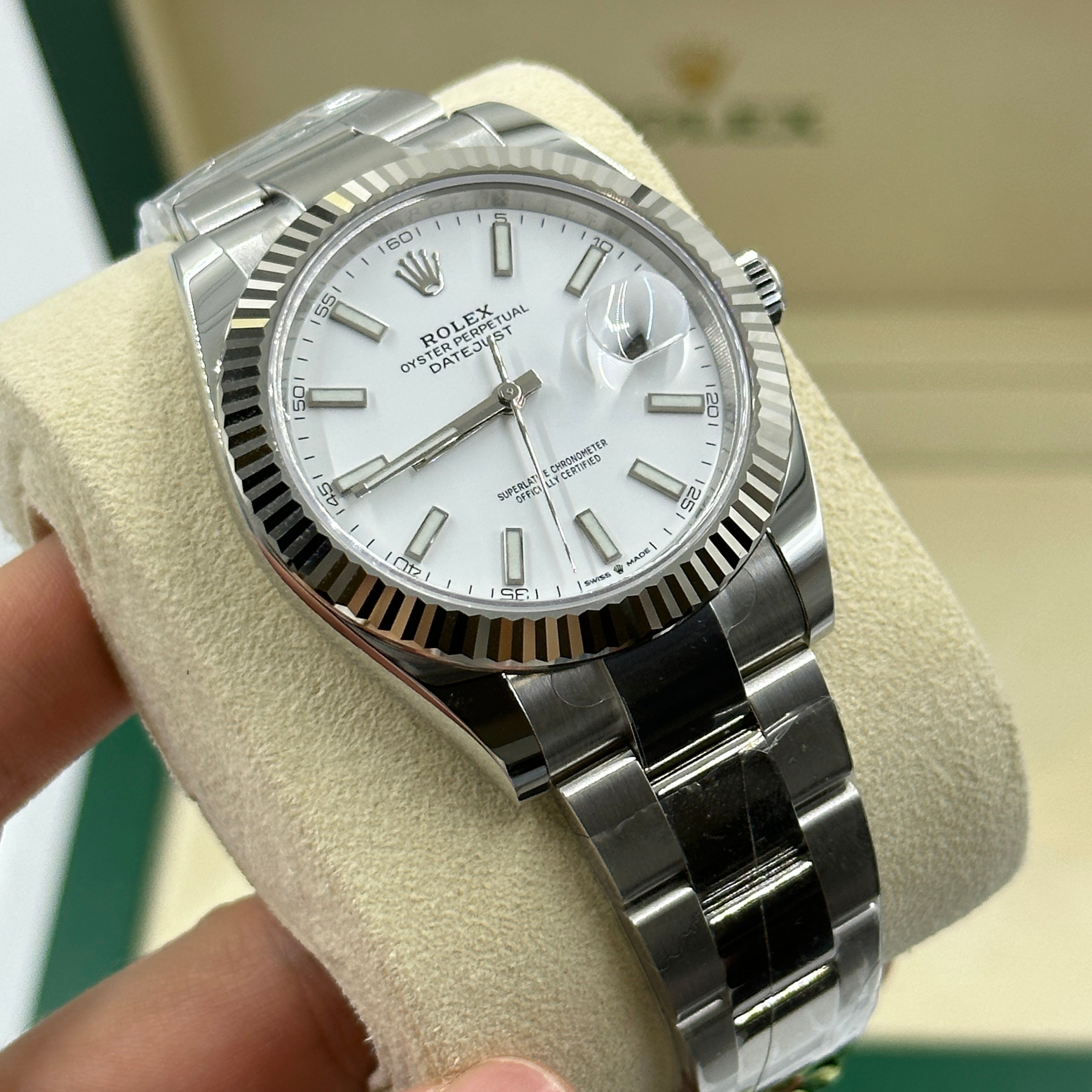 Rolex Datejust 41 126334 White Index Oyster 2025