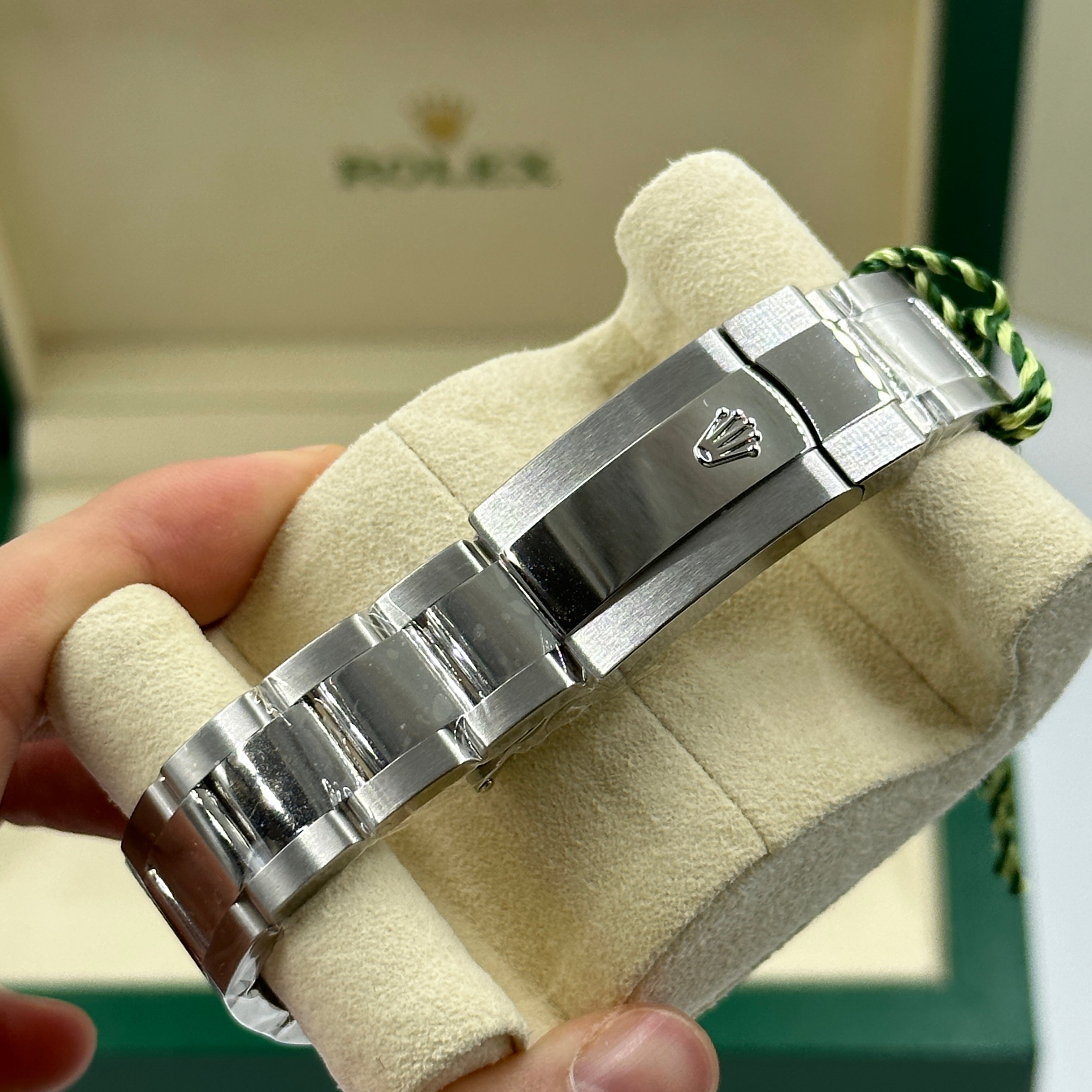 Rolex Datejust 41 126334 White Index Oyster 2025