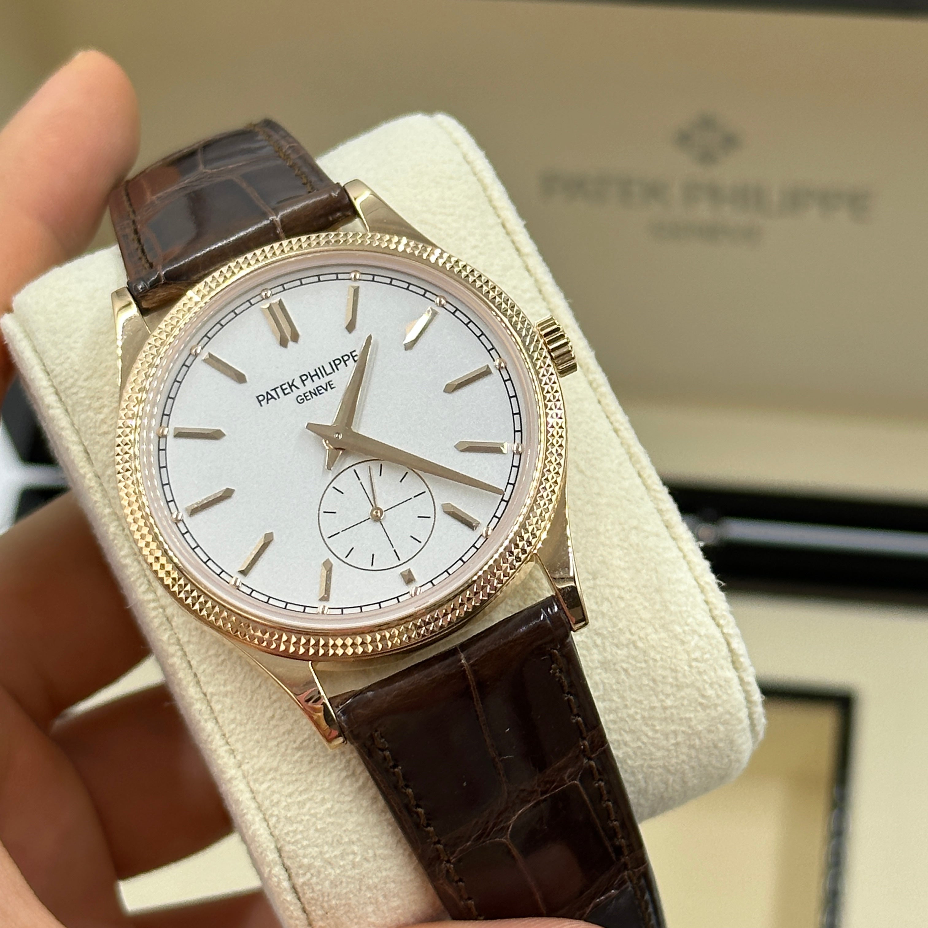 Patek Philippe Calatrava 6119R‑001 Rose‑Gold 39 mm Clous‑de‑Paris