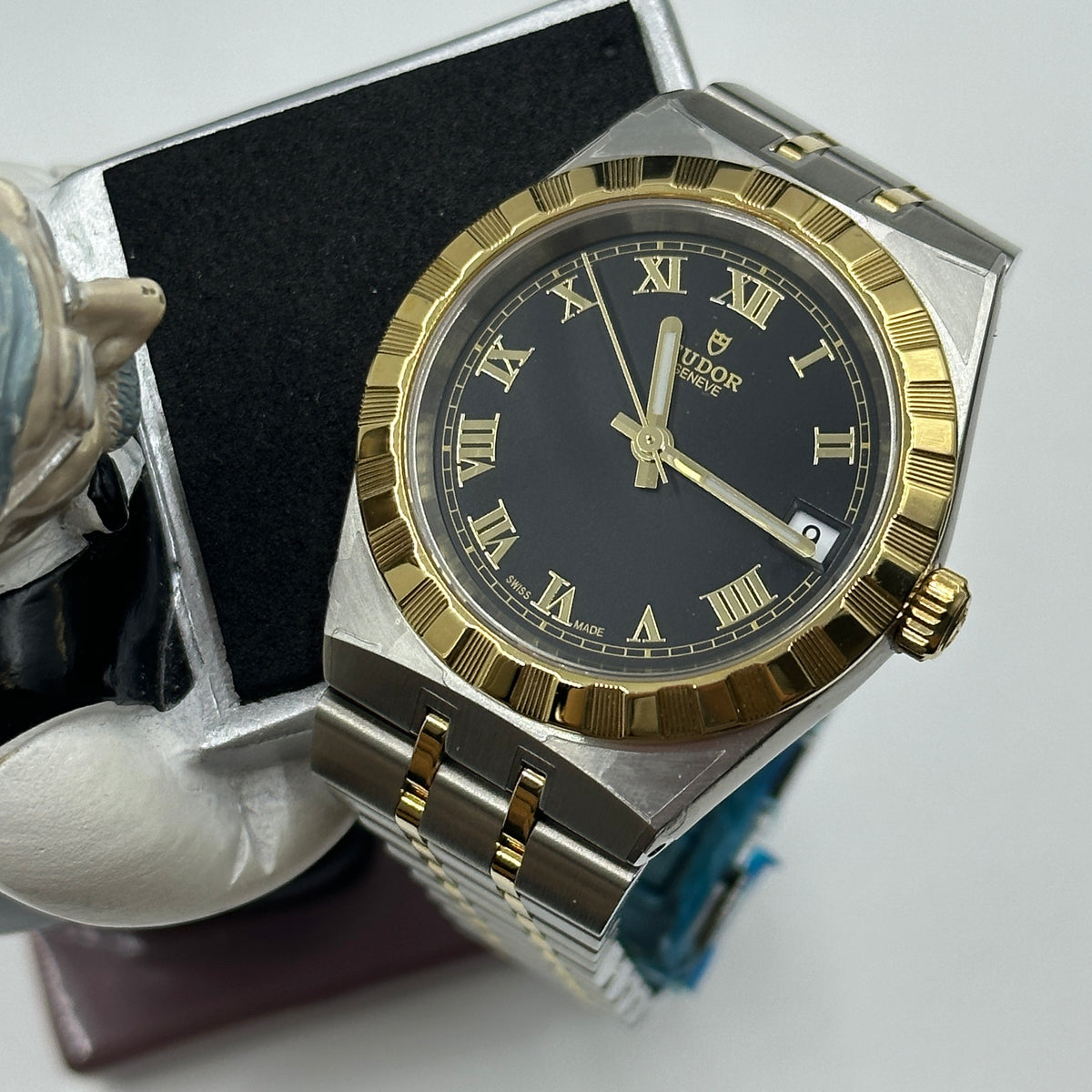 Tudor Royal M28403-0003 2026