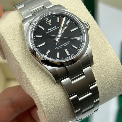 Rolex Oyster Perpetual 34 124200 Black 2025