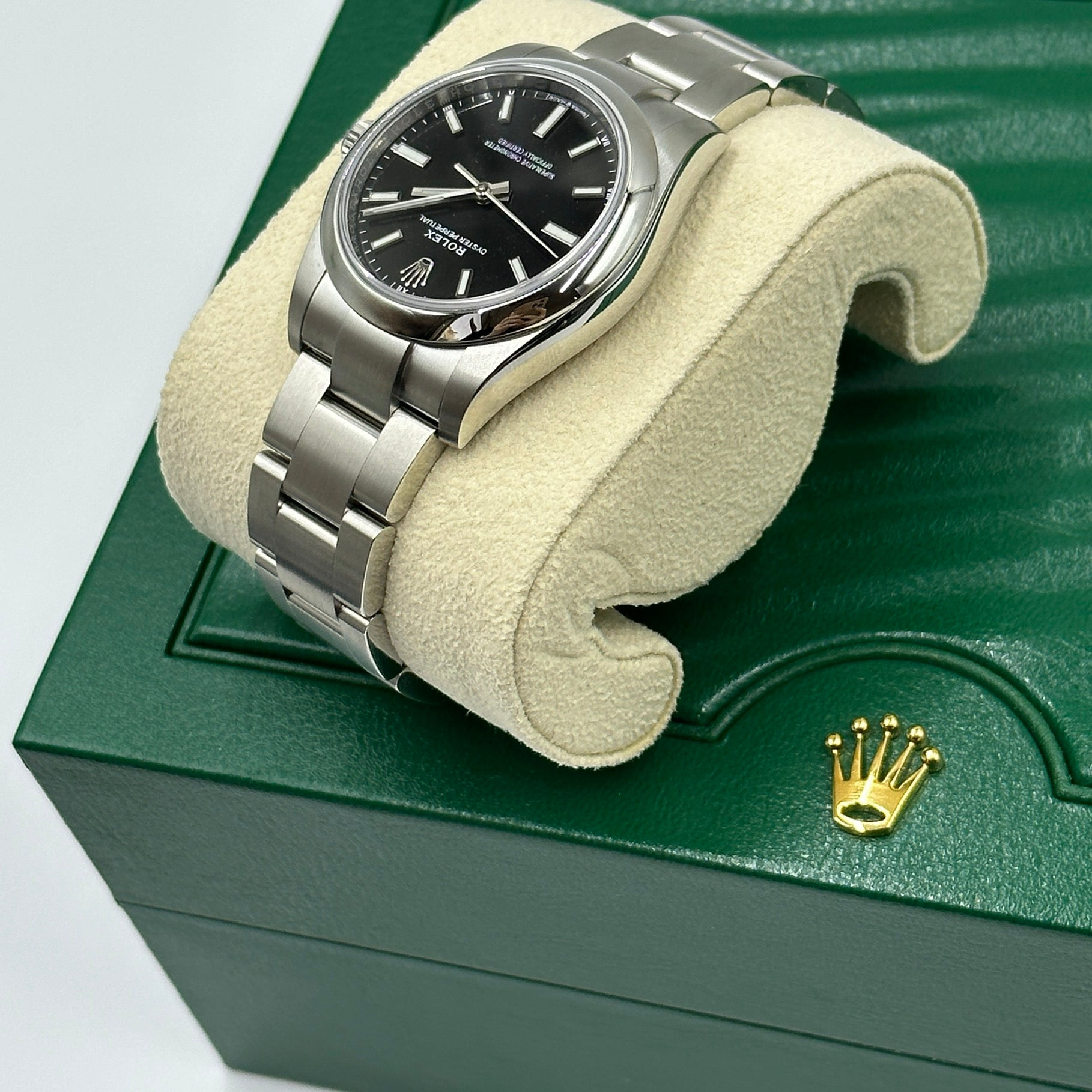 Rolex Oyster Perpetual 34 124200 Black 2025