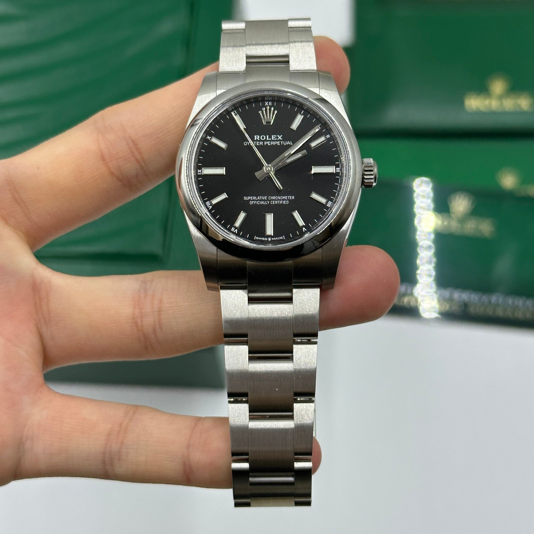 Rolex Oyster Perpetual 34 124200 Black 2025